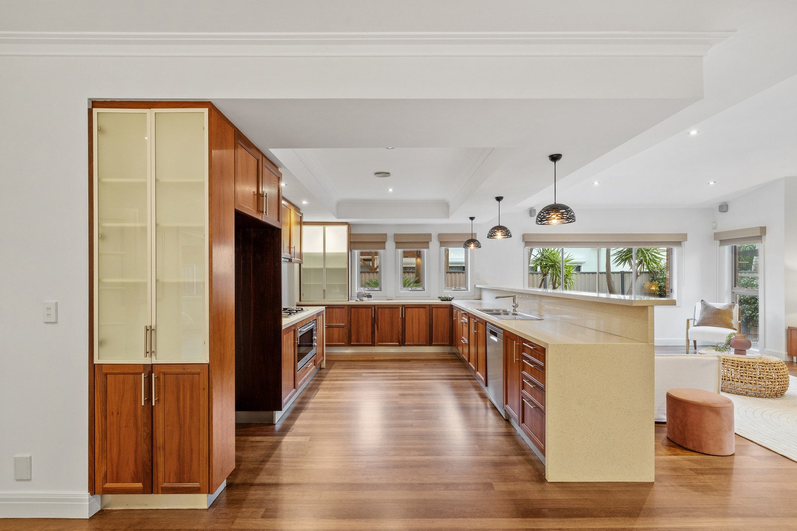 90 Hillcrest Drive, Hillside, VIC 3037, Hillside - Thumbnail 6