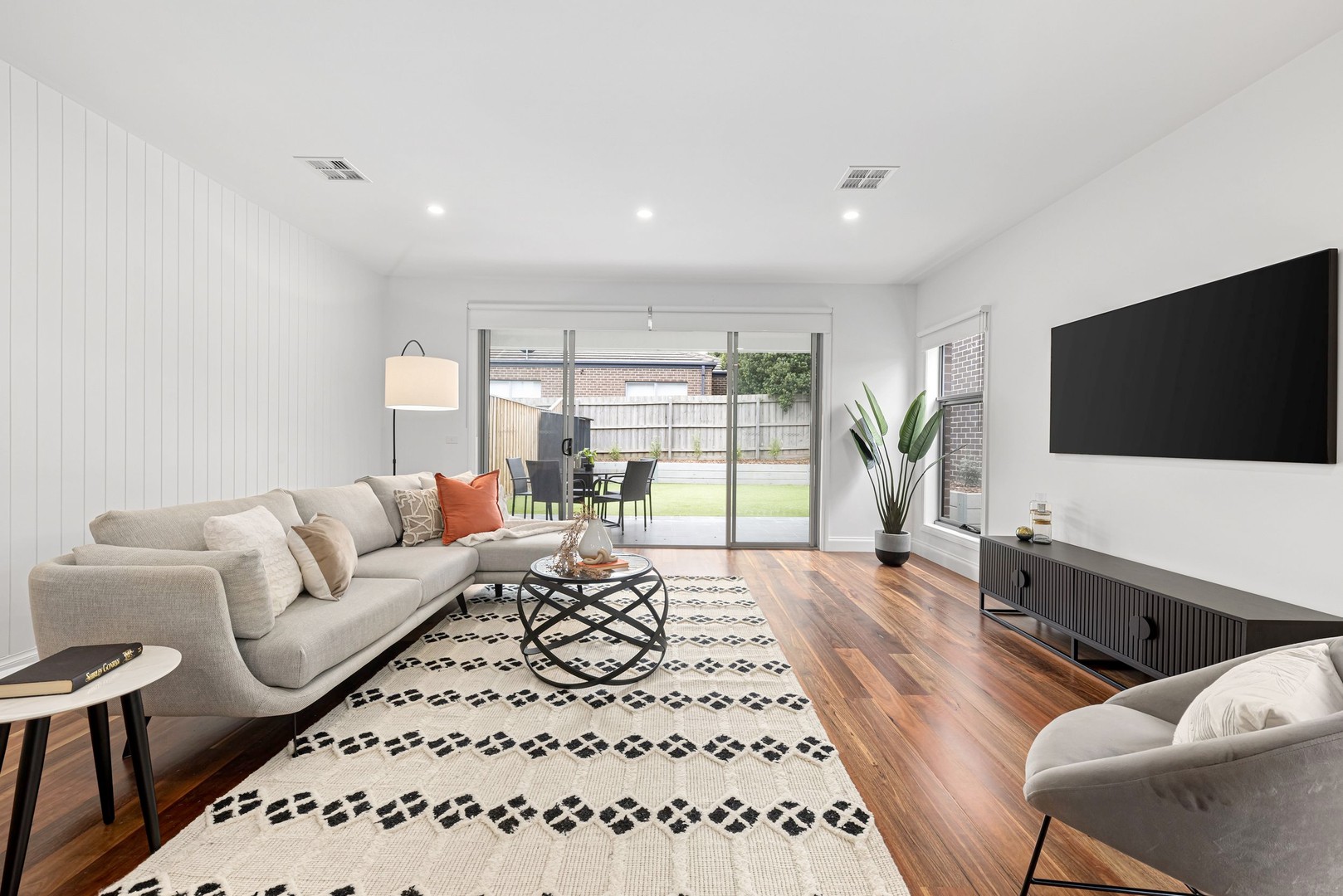 90 Hotham Road, Niddrie, VIC 3042, Niddrie - Thumbnail 3