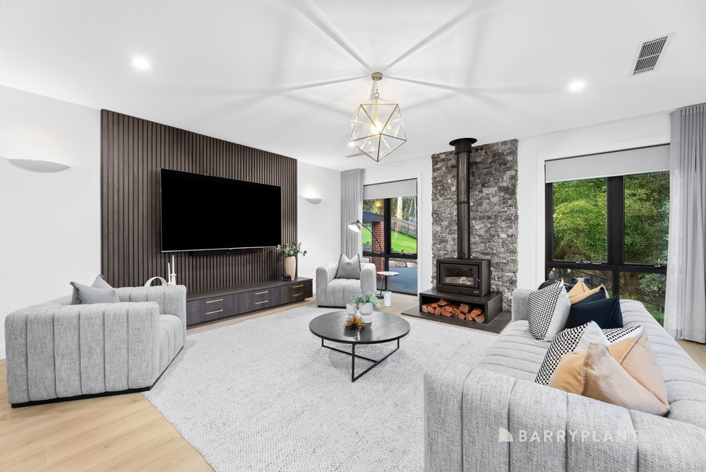 90 Hume Street, Upwey, VIC 3158 - Thumbnail 2 - 25/06/2025