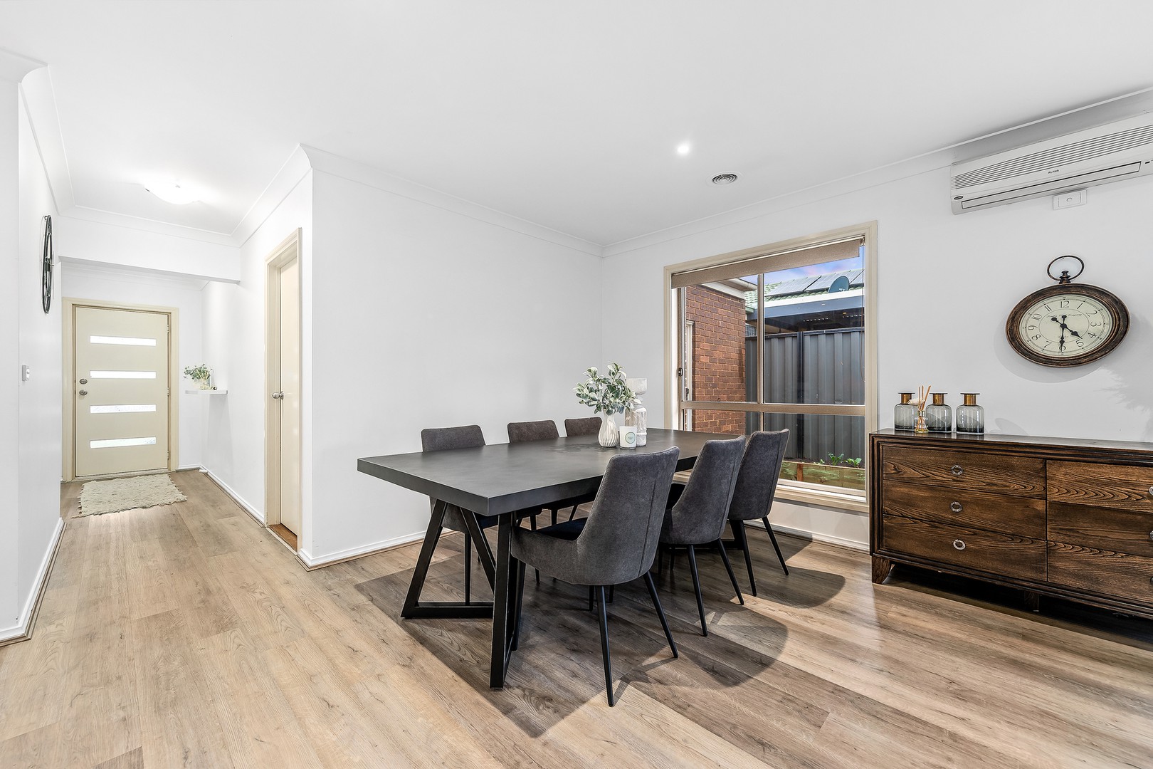 90 Leigh Drive, Pakenham, VIC 3810, Pakenham - Thumbnail 3