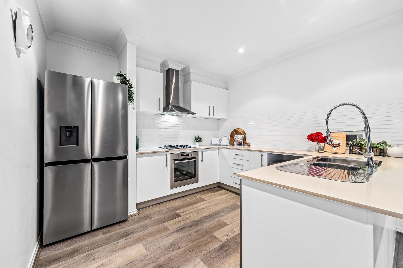 90 Leigh Drive, Pakenham, VIC 3810, Pakenham - Thumbnail 4