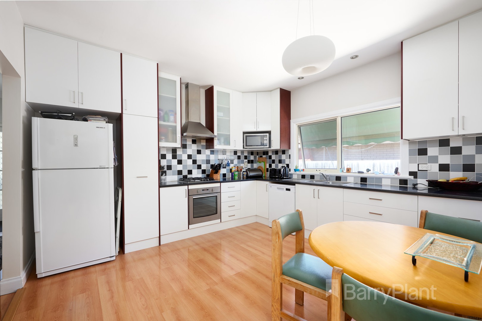 90 Liege Avenue, Noble Park, VIC 3174, Noble Park - Thumbnail 3