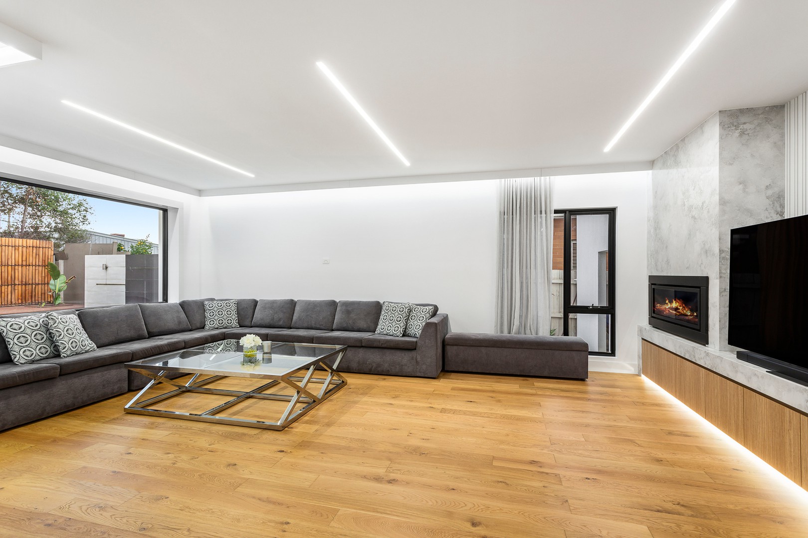 90 New Road, Oak Park, VIC 3046, Oak Park - Thumbnail 4