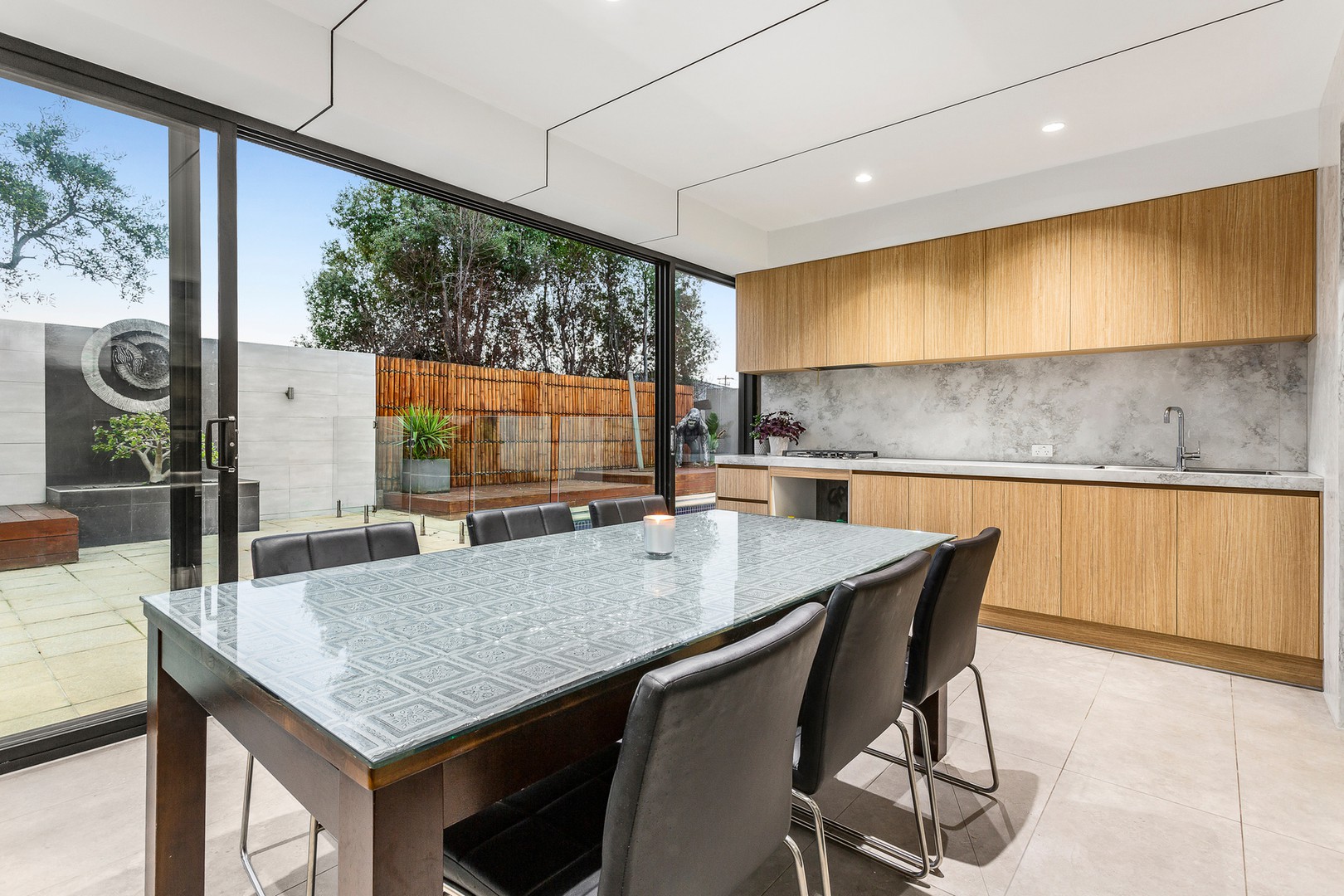 90 New Road, Oak Park, VIC 3046, Oak Park - Thumbnail 5