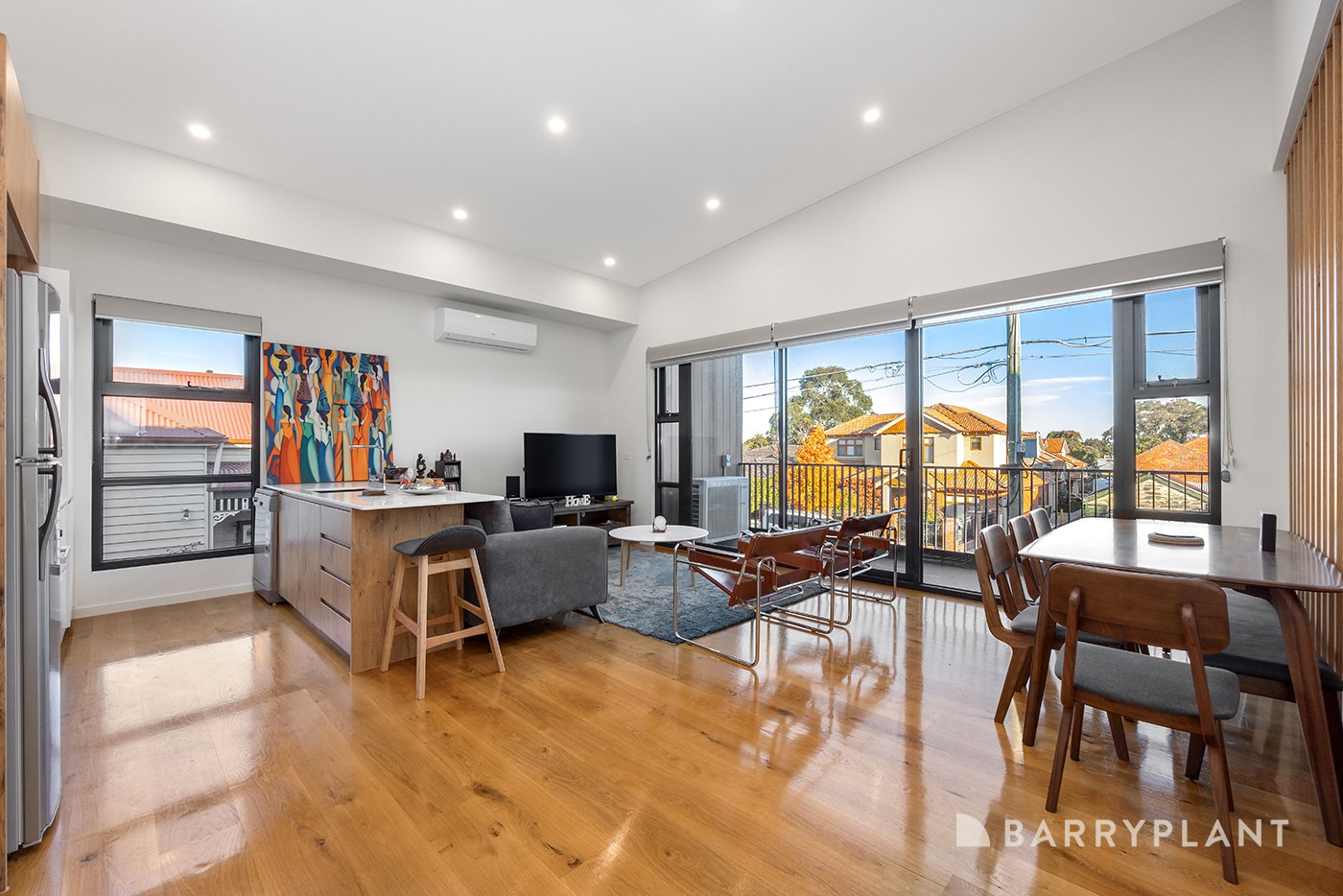 90 Queen Street, Reservoir, VIC 3073, Reservoir - Thumbnail 3