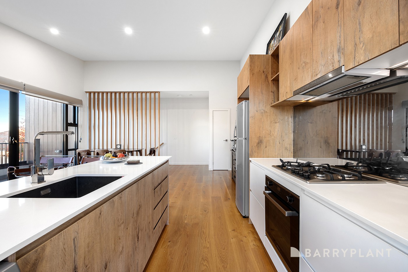 90 Queen Street, Reservoir, VIC 3073, Reservoir - Thumbnail 4