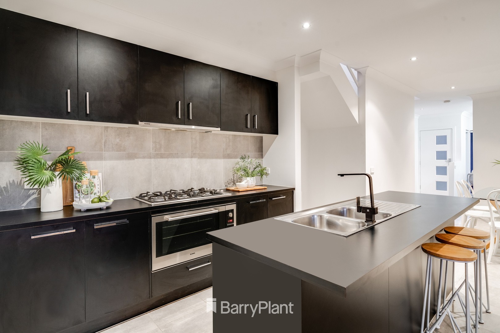 90 Sovereign Drive, Mount Duneed, VIC 3217, Mount Duneed - Thumbnail 2