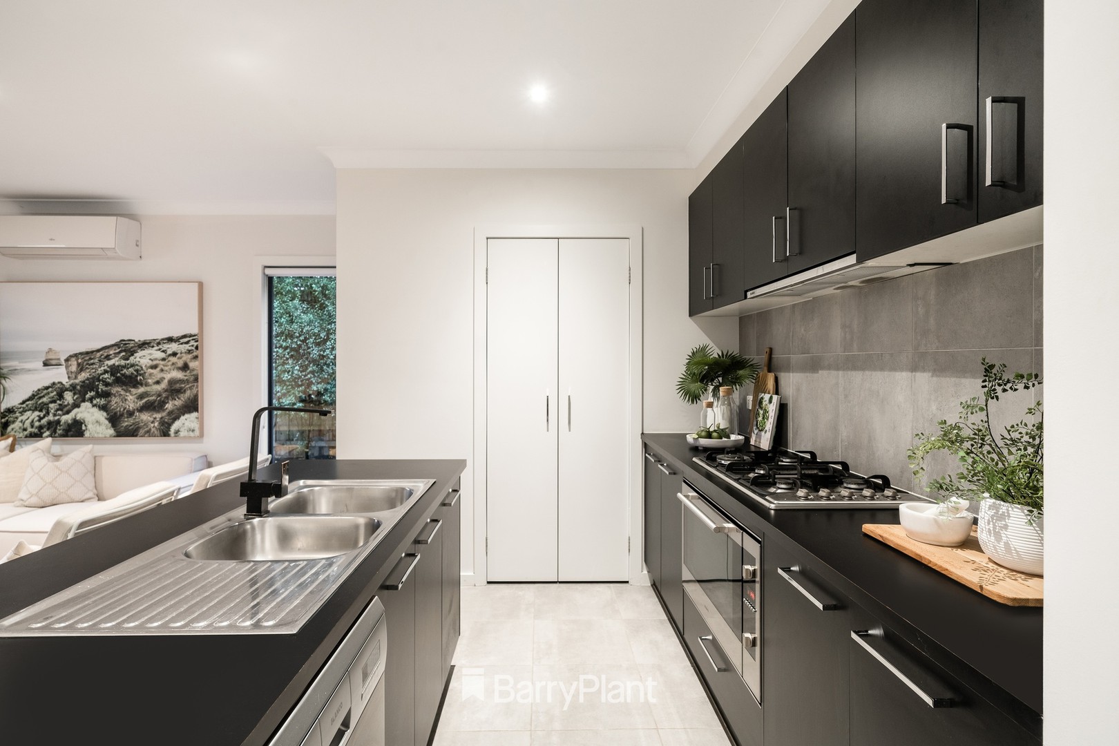 90 Sovereign Drive, Mount Duneed, VIC 3217, Mount Duneed - Thumbnail 3