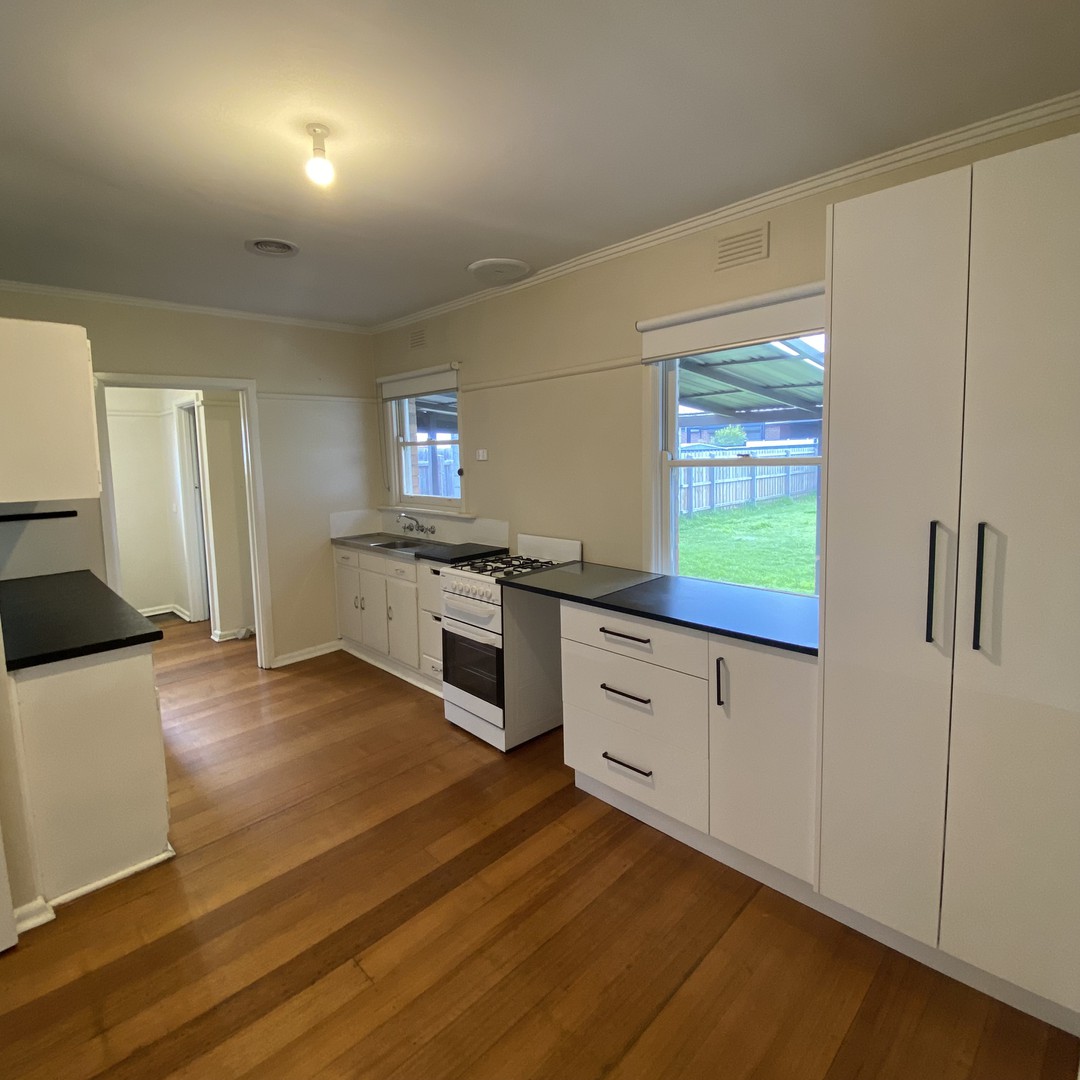 90 Victory Road, Airport West, VIC 3042, Airport West - Thumbnail 3