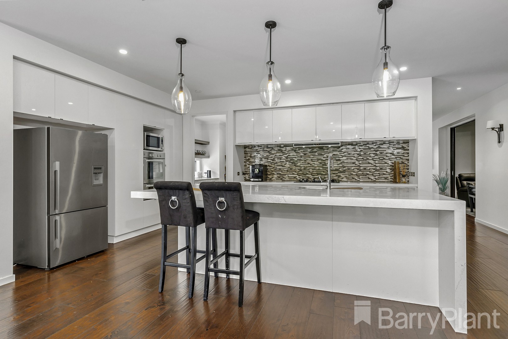 90 Worcester CrescentBundoora, VIC 3083, Bundoora - Thumbnail 3