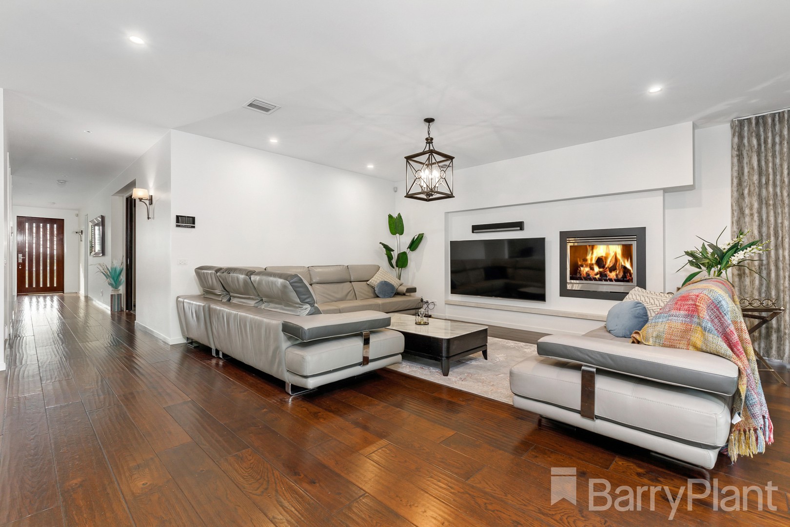 90 Worcester CrescentBundoora, VIC 3083, Bundoora - Thumbnail 5
