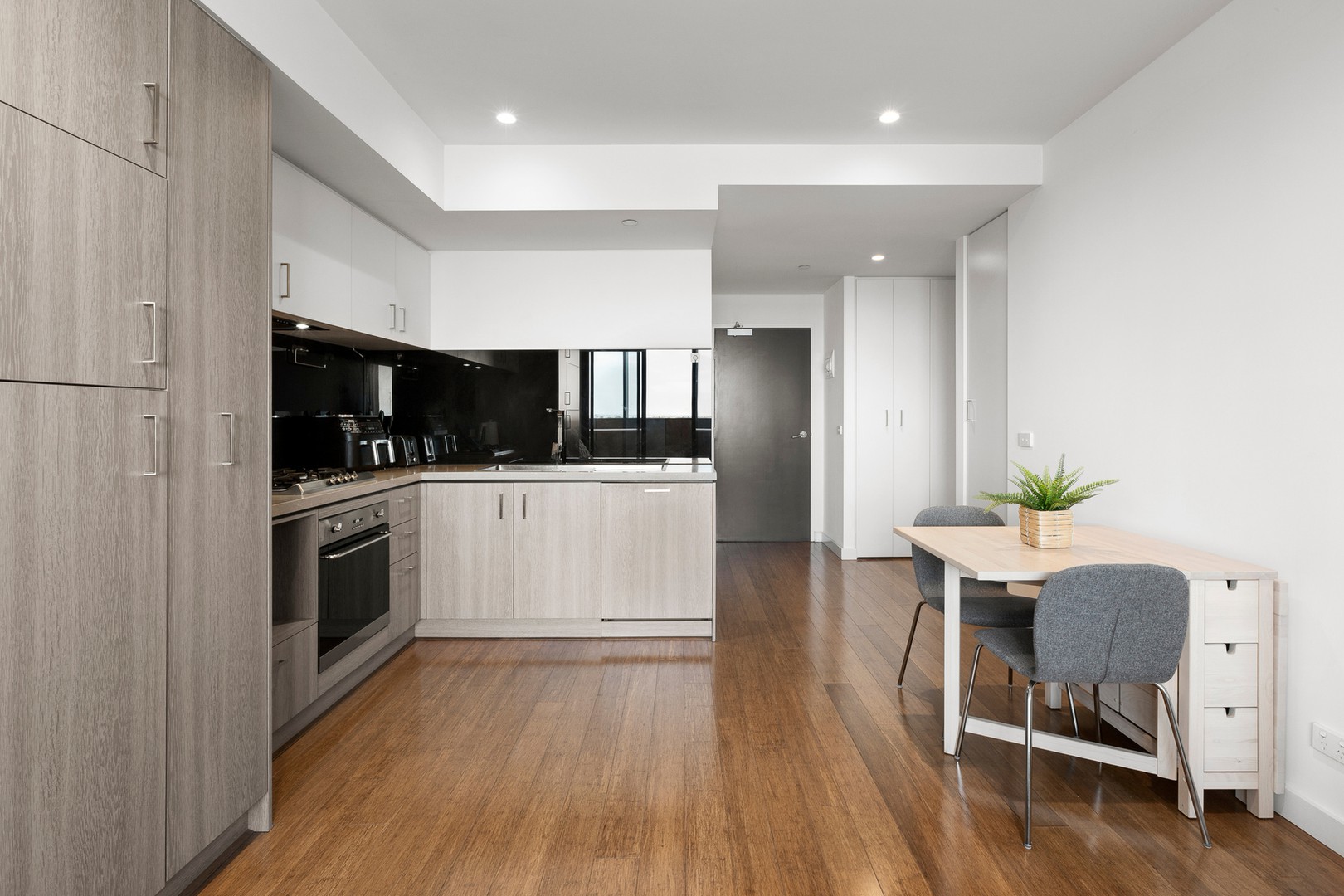 902/146 Bell Street, Coburg, VIC 3058, Coburg - Thumbnail 4