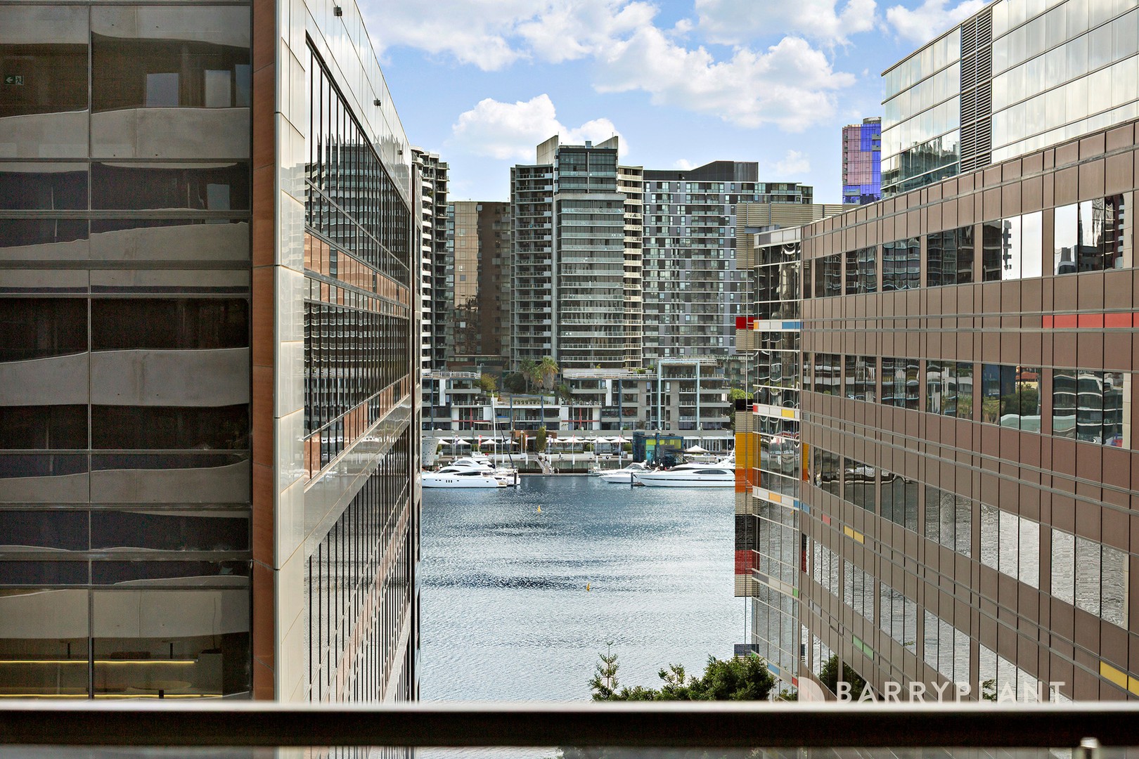 902/815 Bourke Street, Docklands, VIC 3008 - Thumbnail 2 - 19/02/2026