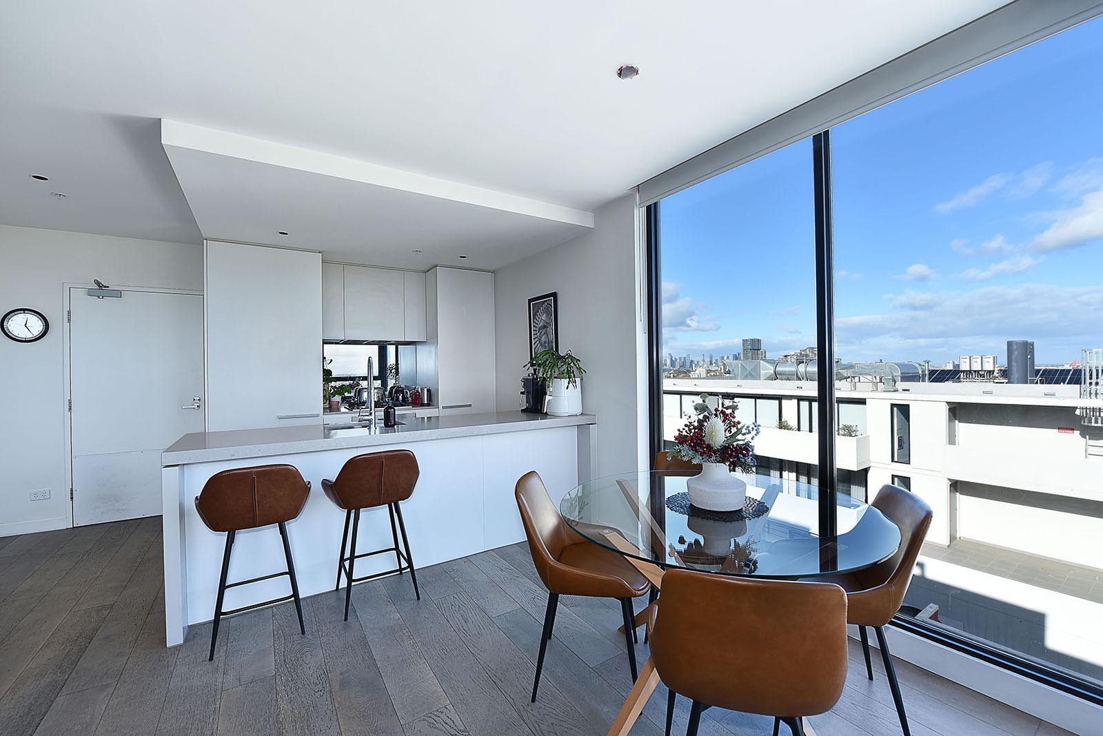 903/19 Russell St, Essendon, VIC 3040 - Thumbnail 1 - 10/06/2025