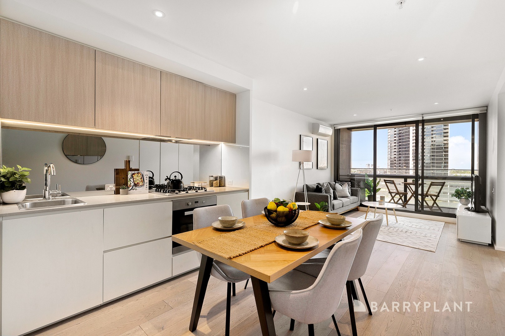 904S/889 Collins Street, Docklands, VIC 3008, Docklands - Thumbnail 3