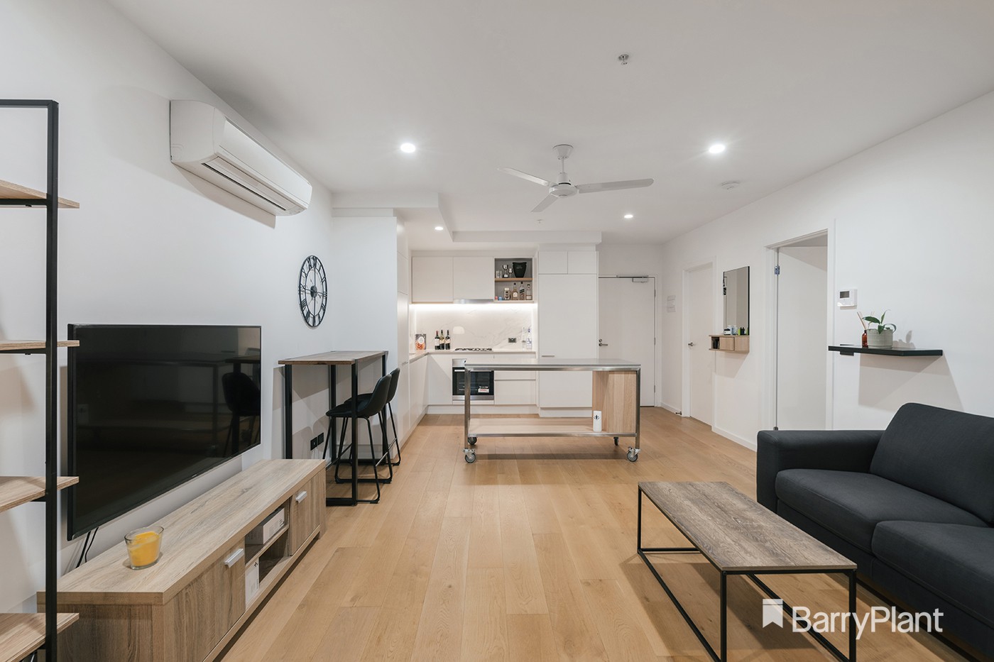 905/35 Plenty Road, Preston, VIC 3072, Preston - Thumbnail 3
