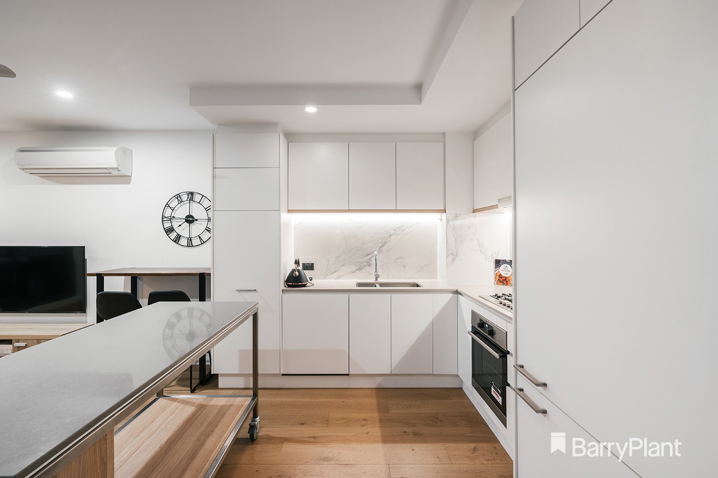 905/35 Plenty Road, Preston, VIC 3072, Preston - Thumbnail 5
