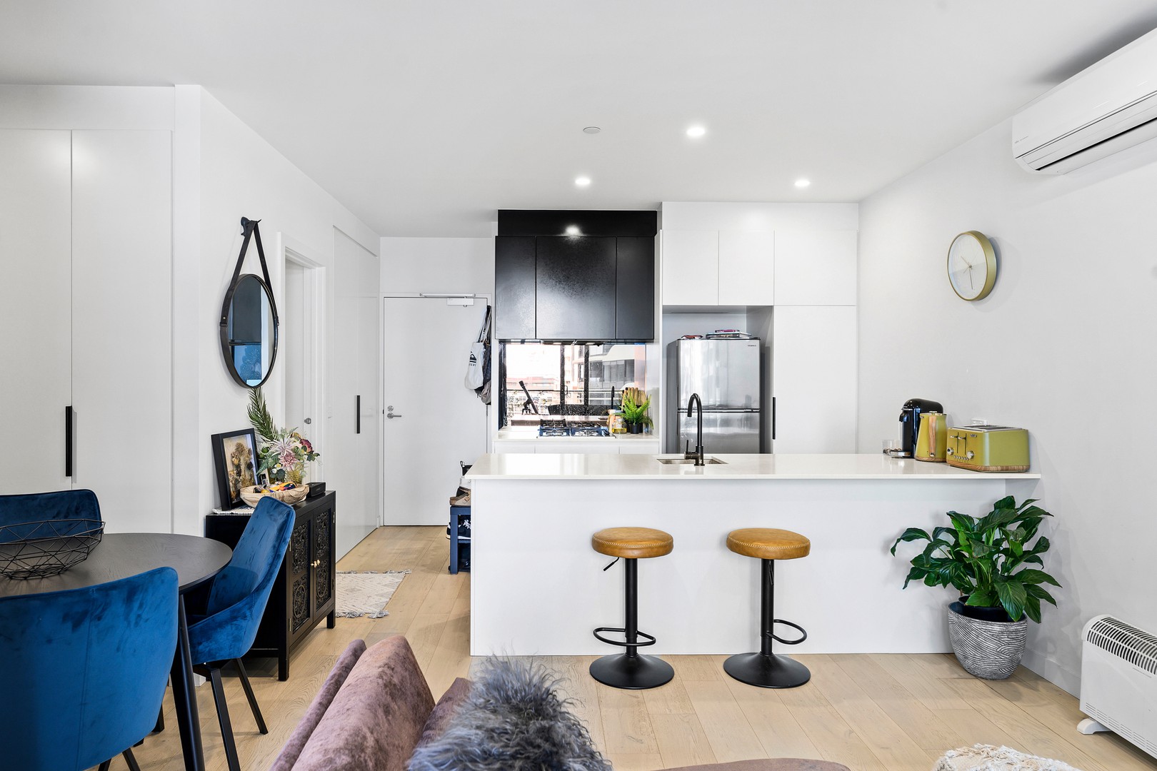 906/2 Joseph Road, Footscray, VIC 3011, Footscray - Thumbnail 3