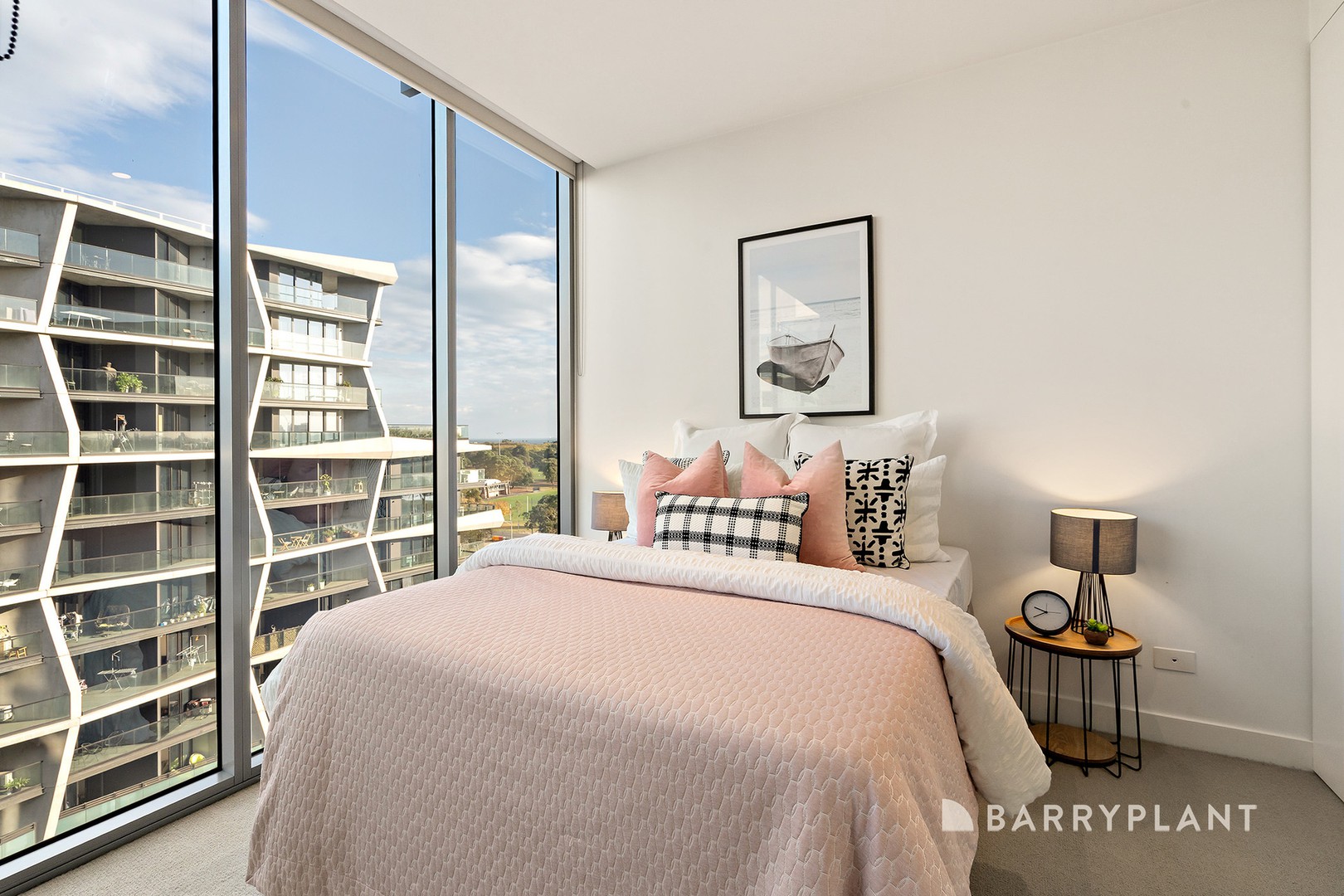 907/74 Queens Road, Melbourne, VIC 3004 - Thumbnail 2 - 10/01/2025