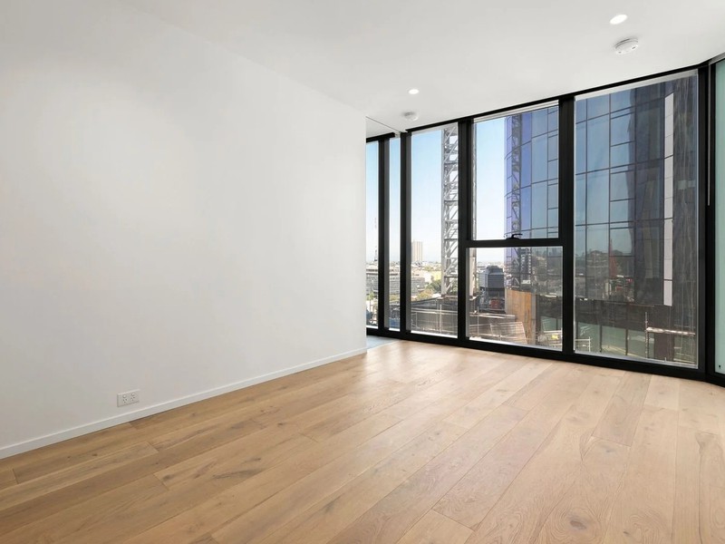 908/18 Hoff Boulevard, Southbank, VIC 3006 - Image - 09/04/2026