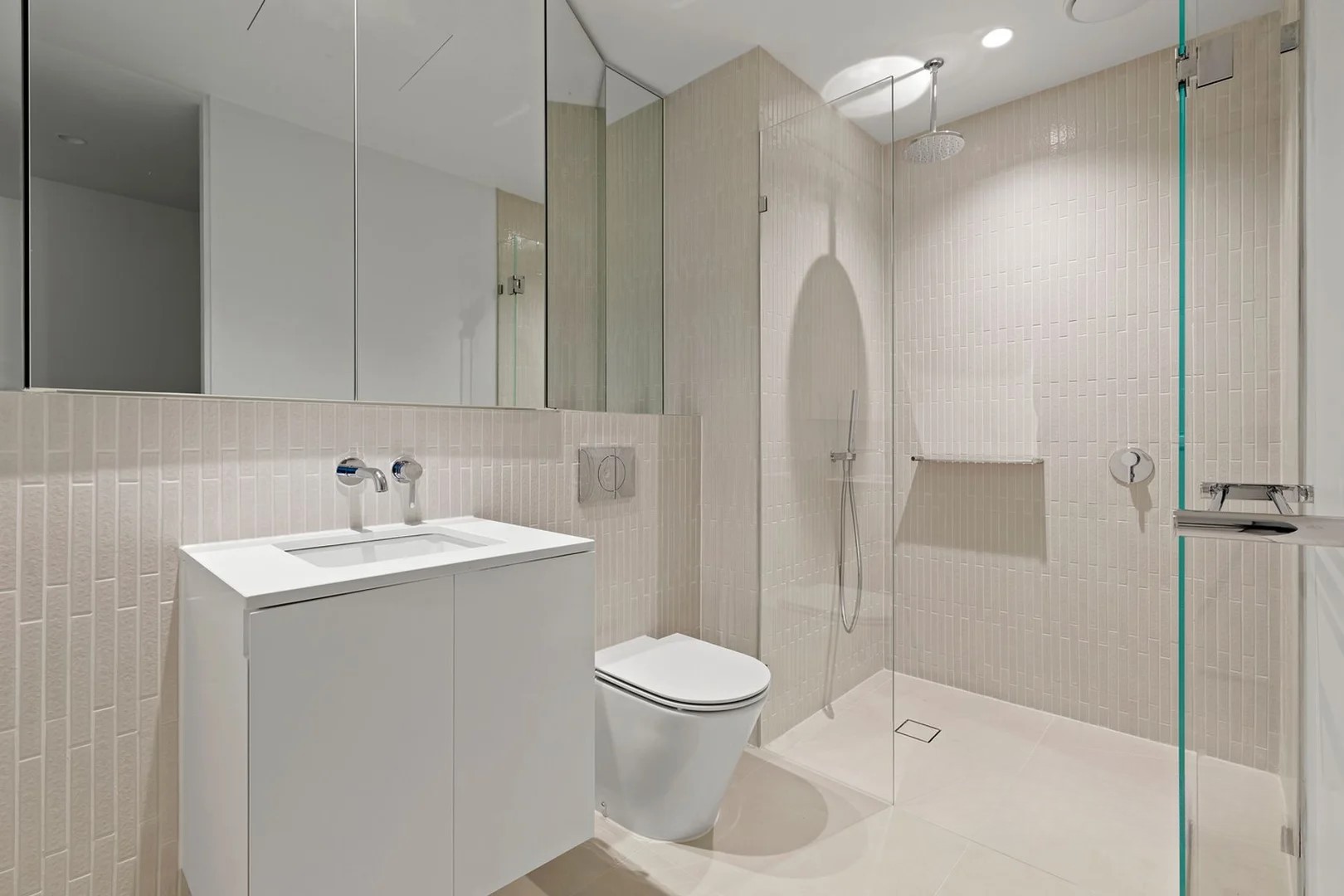 908/18 Hoff Boulevard, Southbank, VIC 3006 - Thumbnail 2 - 09/04/2026