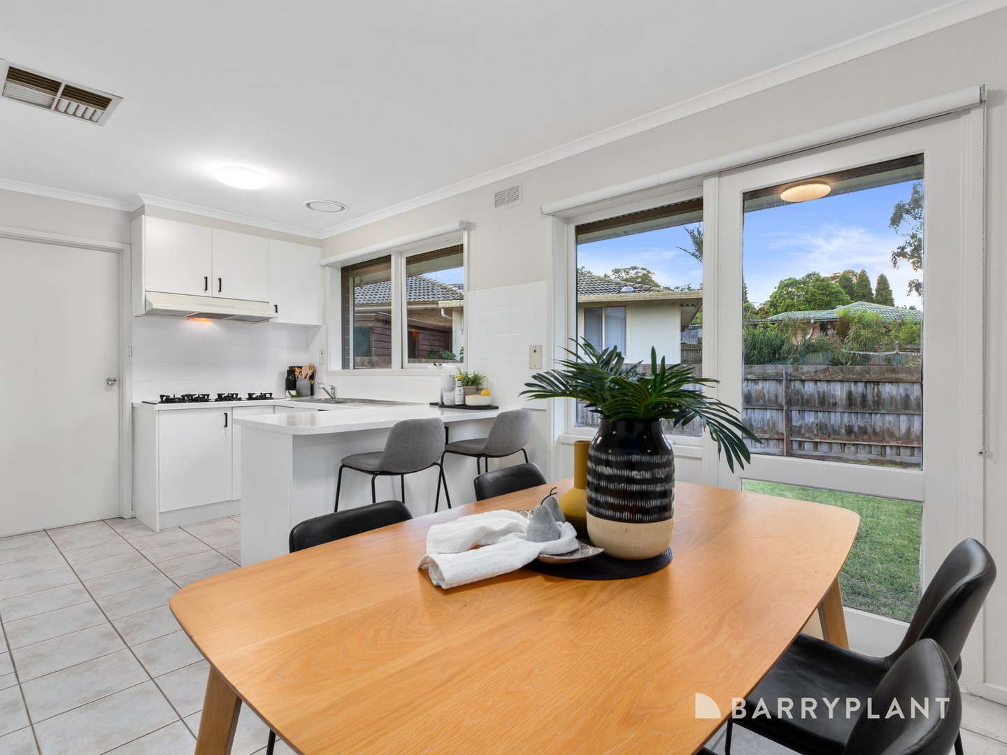 91 Borg Crescent, Scoresby, VIC 3179, Scoresby - Thumbnail 4