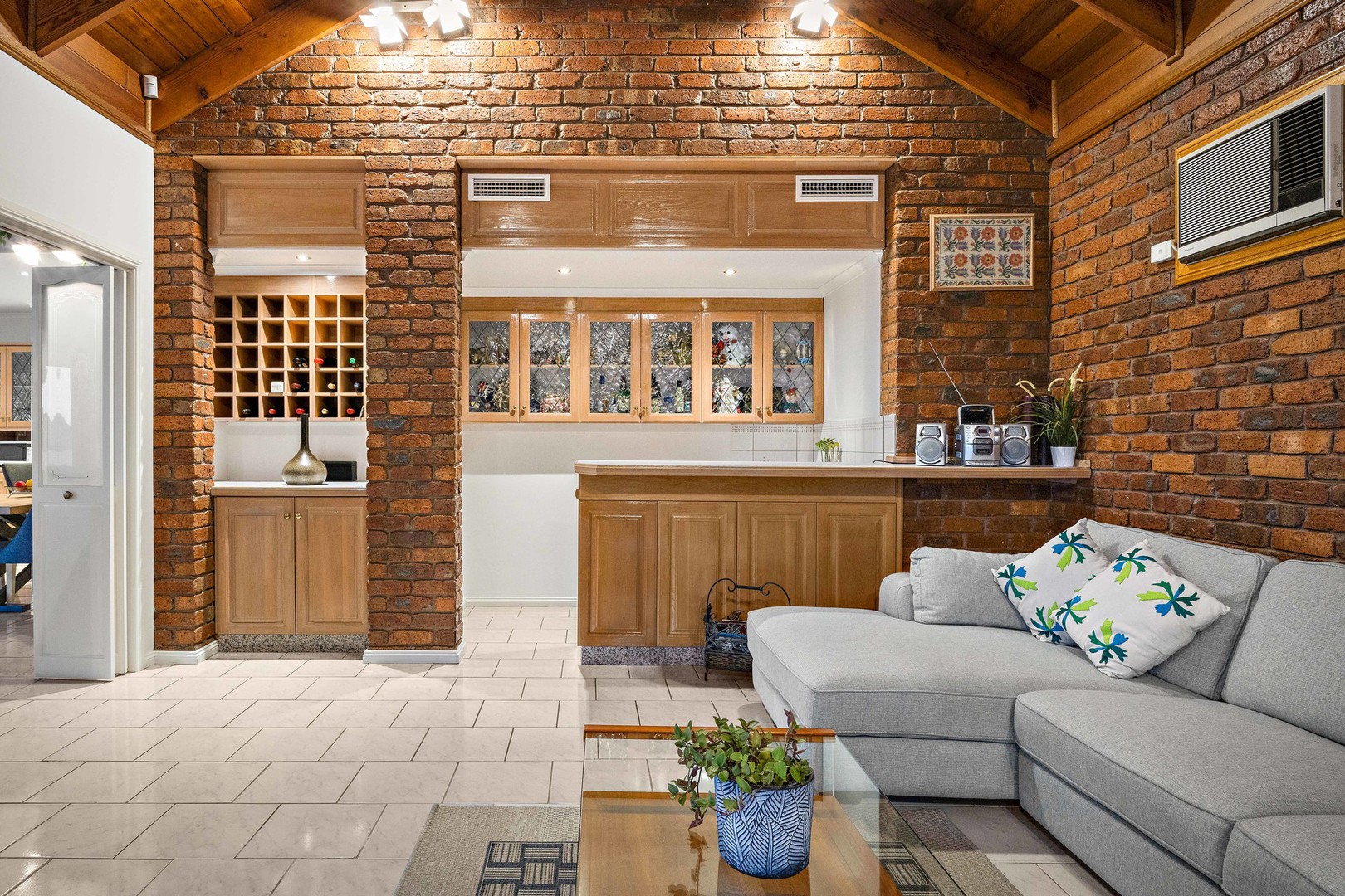91 Burrowye Crescent, Keilor, VIC 3036, Keilor - Thumbnail 3