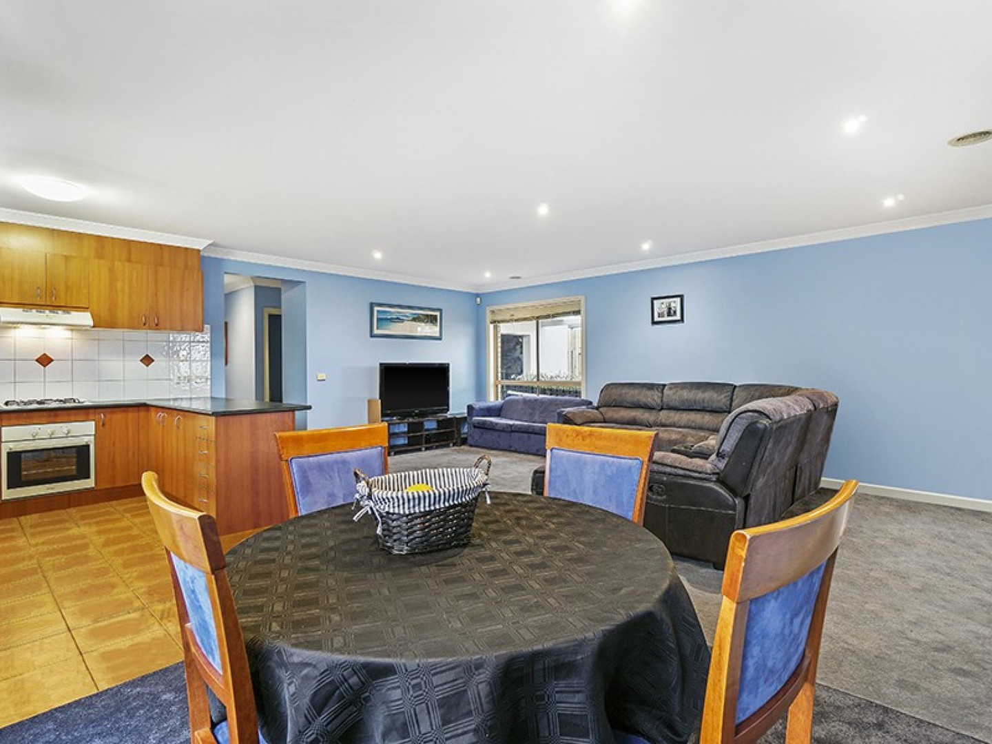 91 Dunvegan Drive, Kurunjang, VIC 3337, Kurunjang - Thumbnail 3