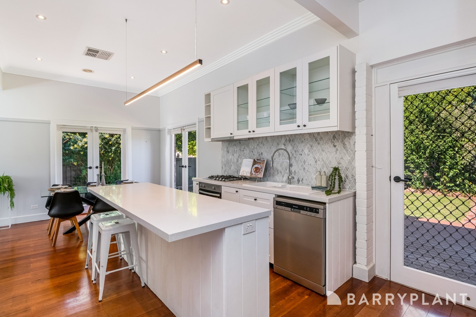 91 Havlin Street East, Flora Hill, VIC 3550 - Thumbnail 2 - 29/02/2024