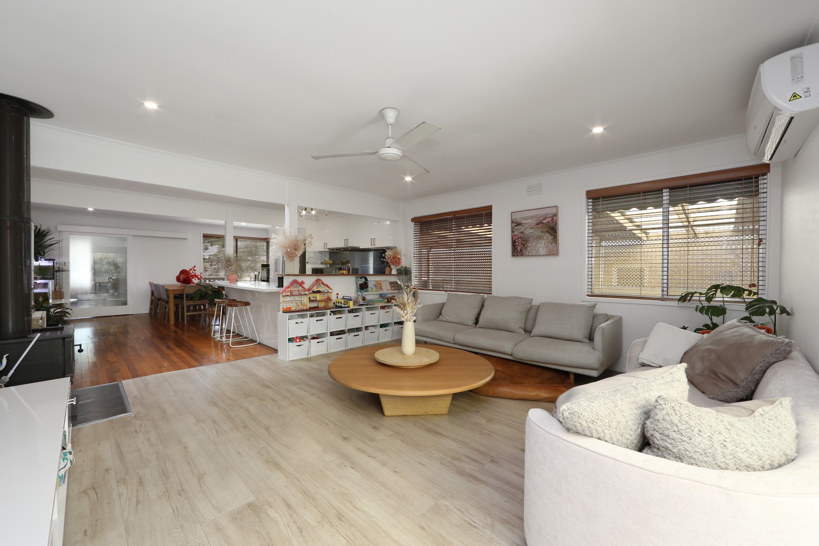 91 Linda Crescent, Ferntree Gully, VIC 3156, Ferntree Gully - Thumbnail 4