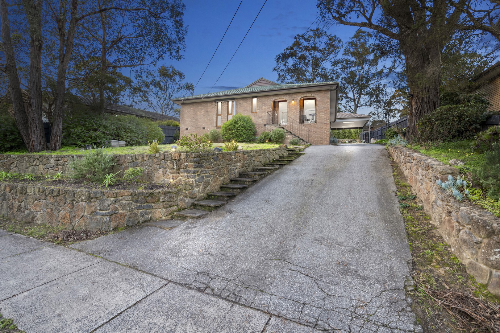 91 Livingstone Road, Eltham, VIC 3095 - Thumbnail 2 - 22/07/2025