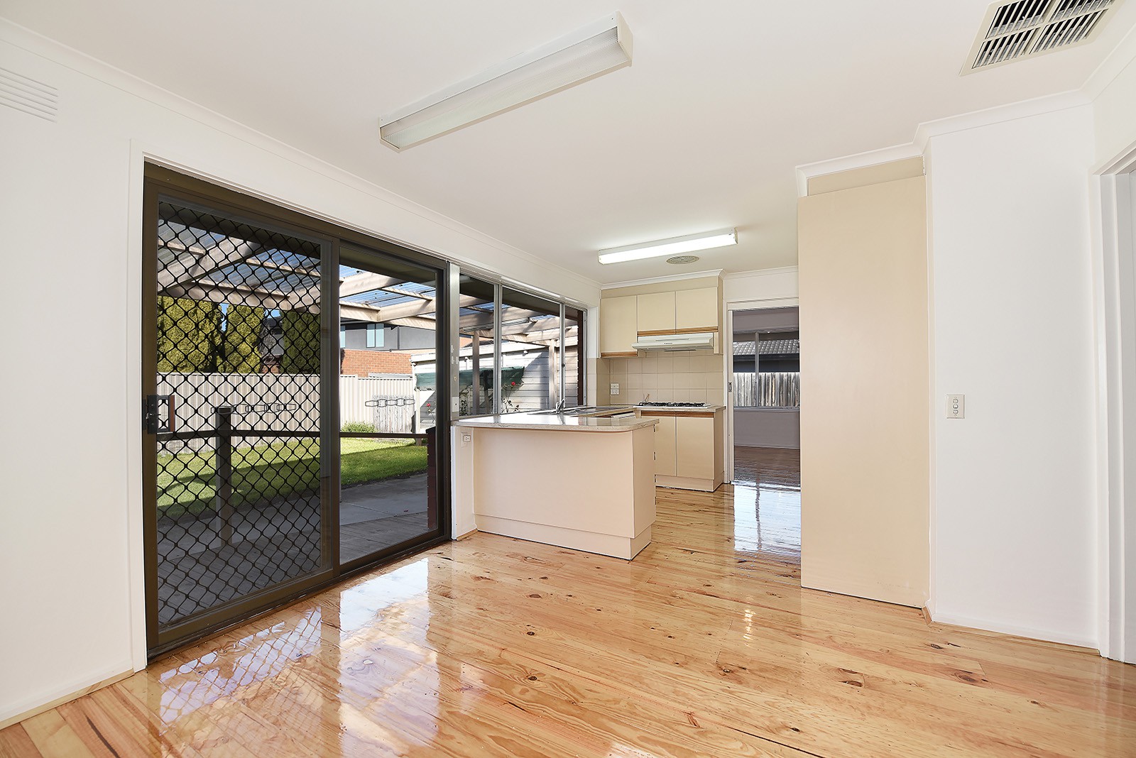 91 Sterling Drive, Keilor East, VIC 3033, Keilor East - Thumbnail 2