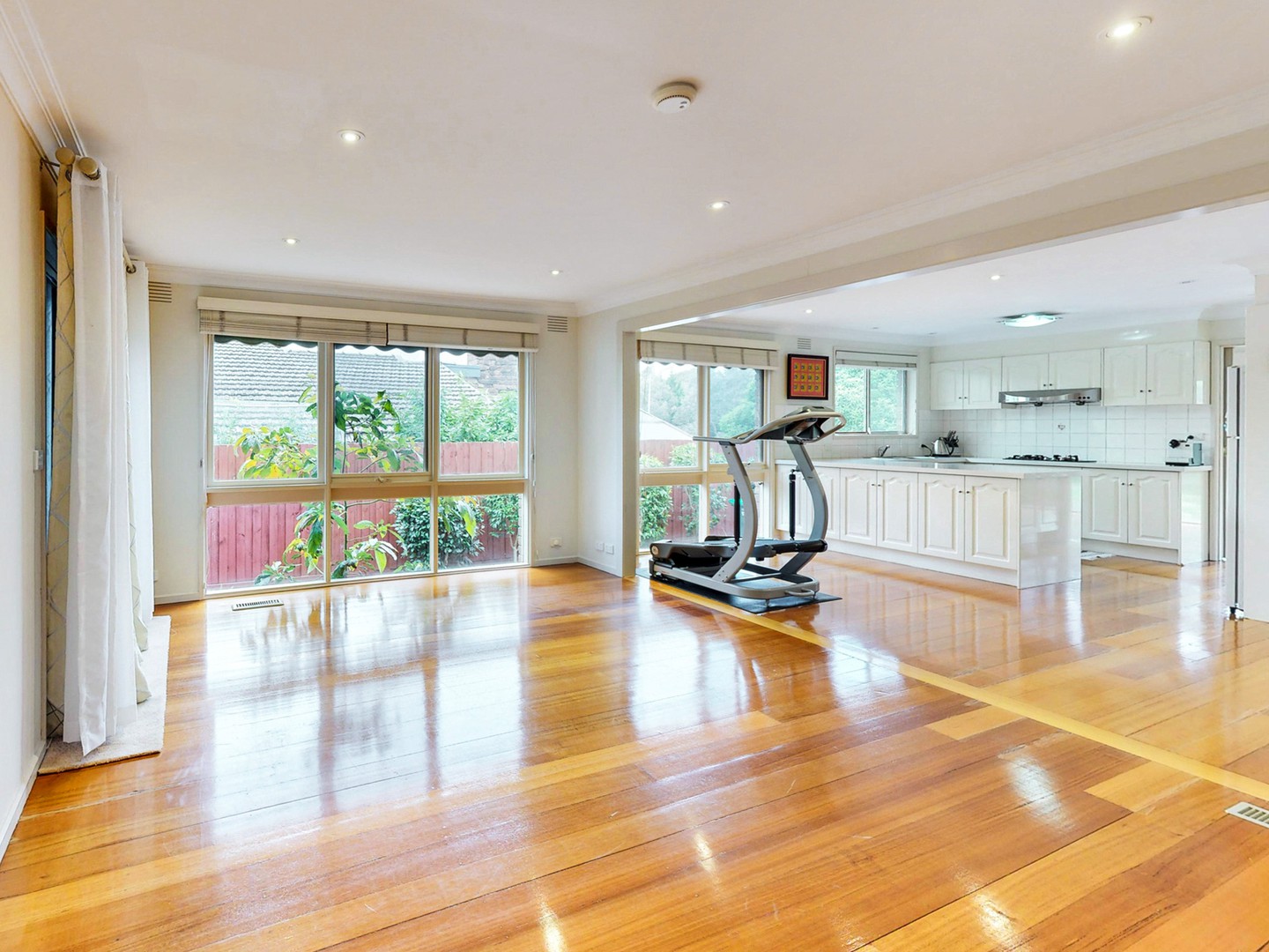 91 The Boulevarde, Doncaster, VIC 3108, Doncaster - Thumbnail 4