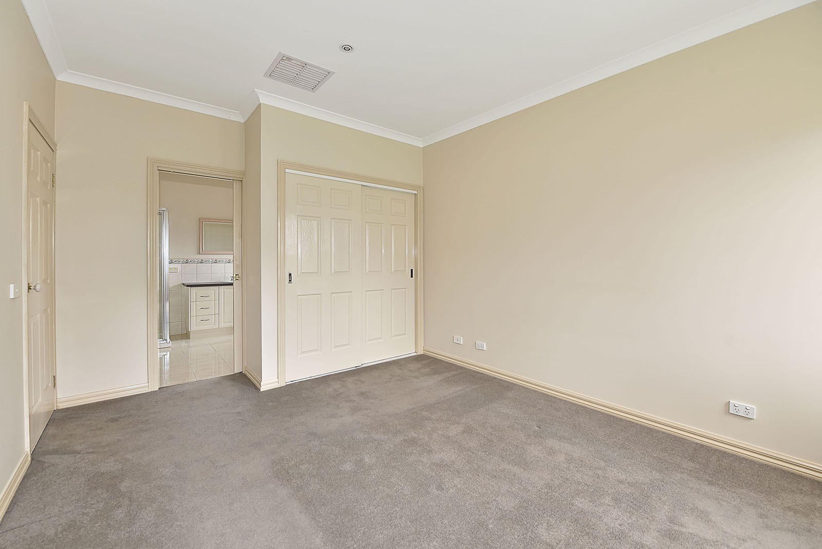 915 Ballarat Road, Deer Park, VIC 3023, Deer Park - Thumbnail 5
