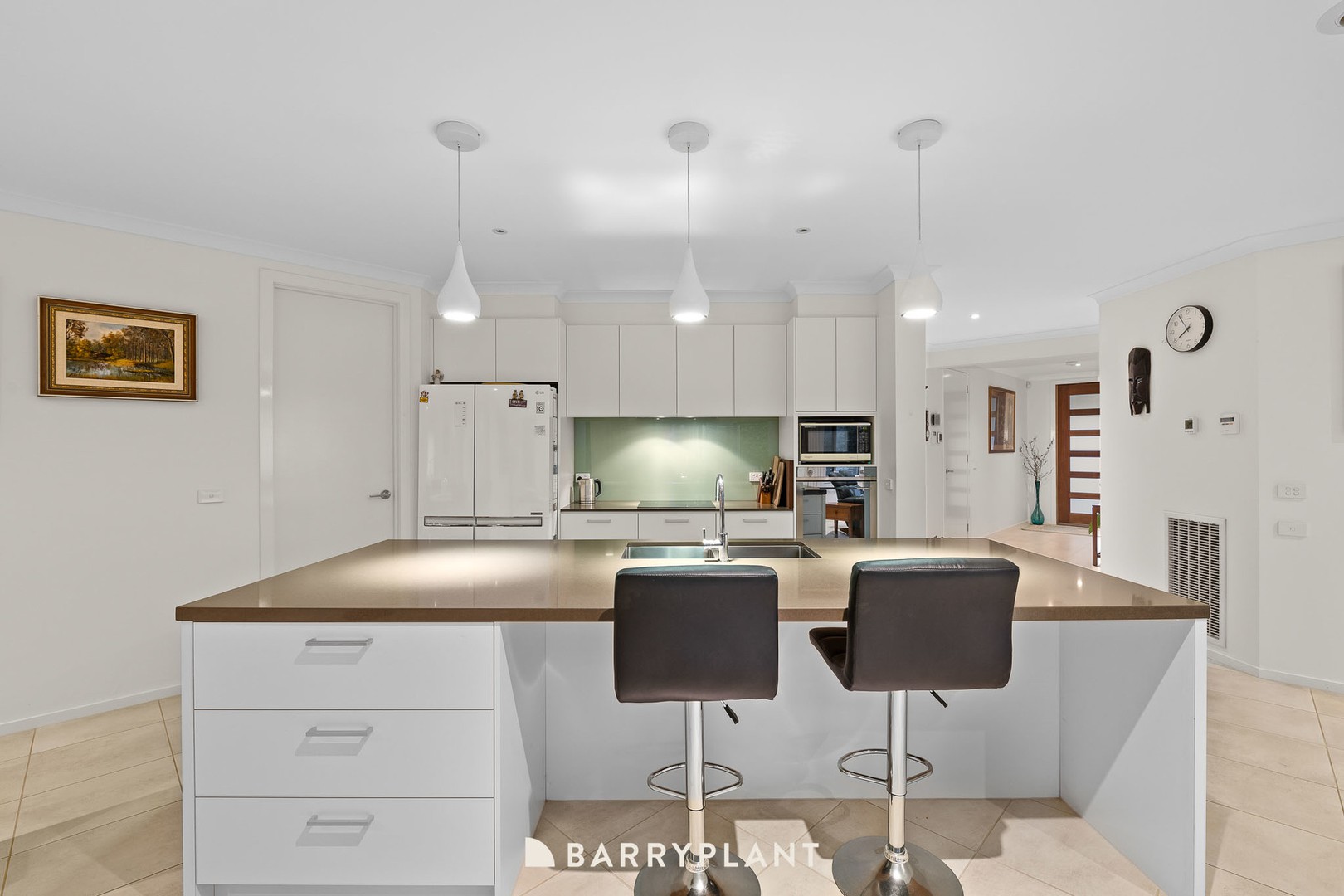 92 Bernly Boulevard, Berwick, VIC 3806, Berwick - Thumbnail 3