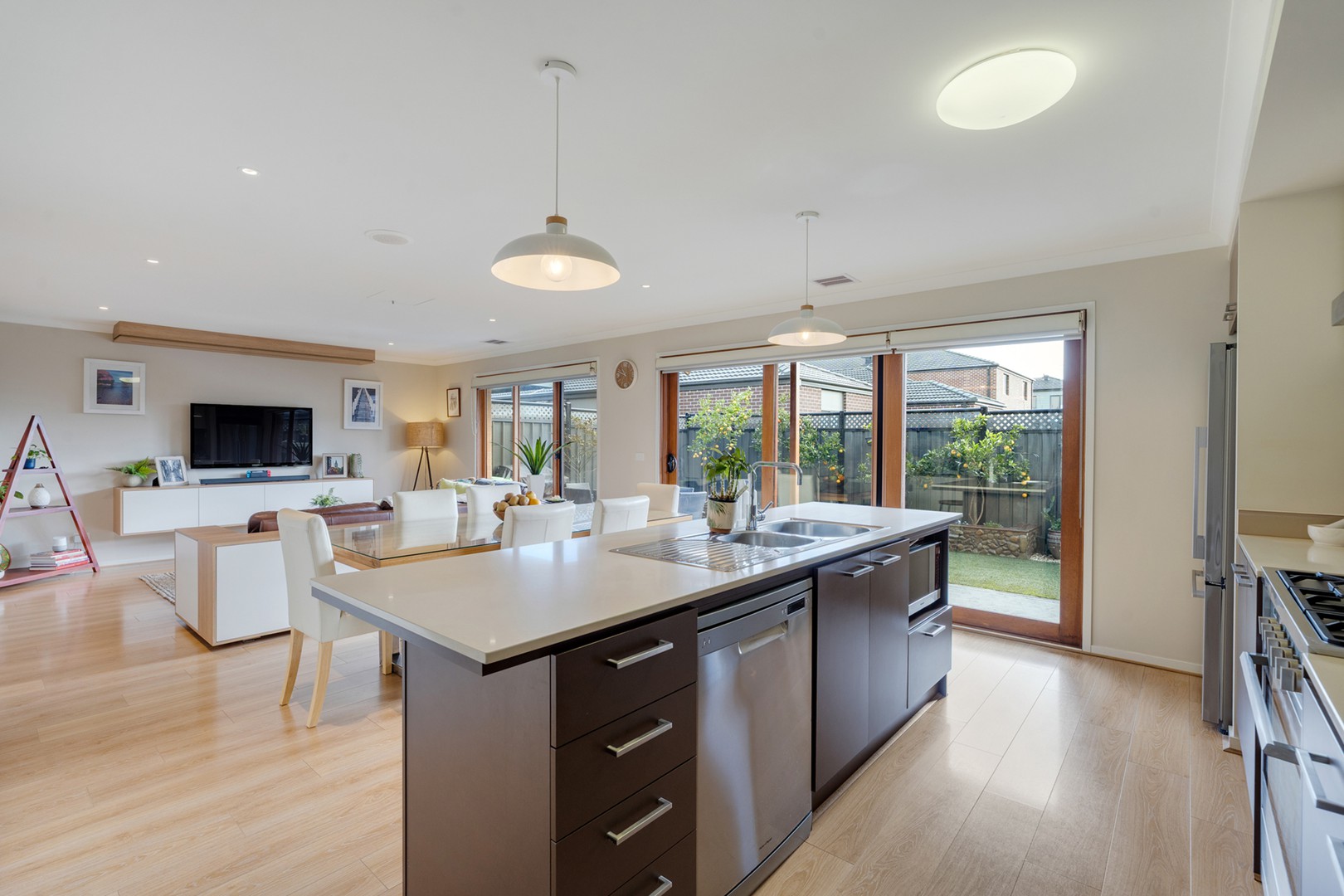 92 Domain Way, Craigieburn, VIC 3064, Craigieburn - Thumbnail 5