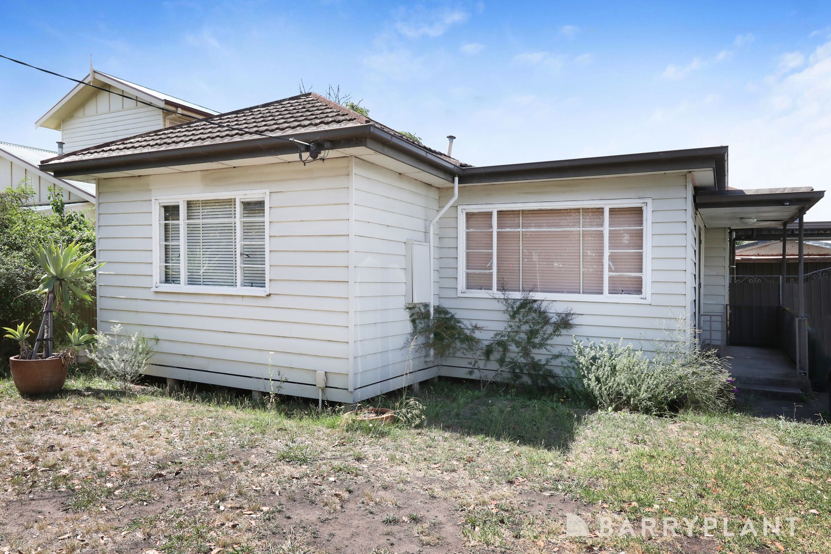 92 Glengala Road, Sunshine West, VIC 3020, Sunshine West - Thumbnail 2