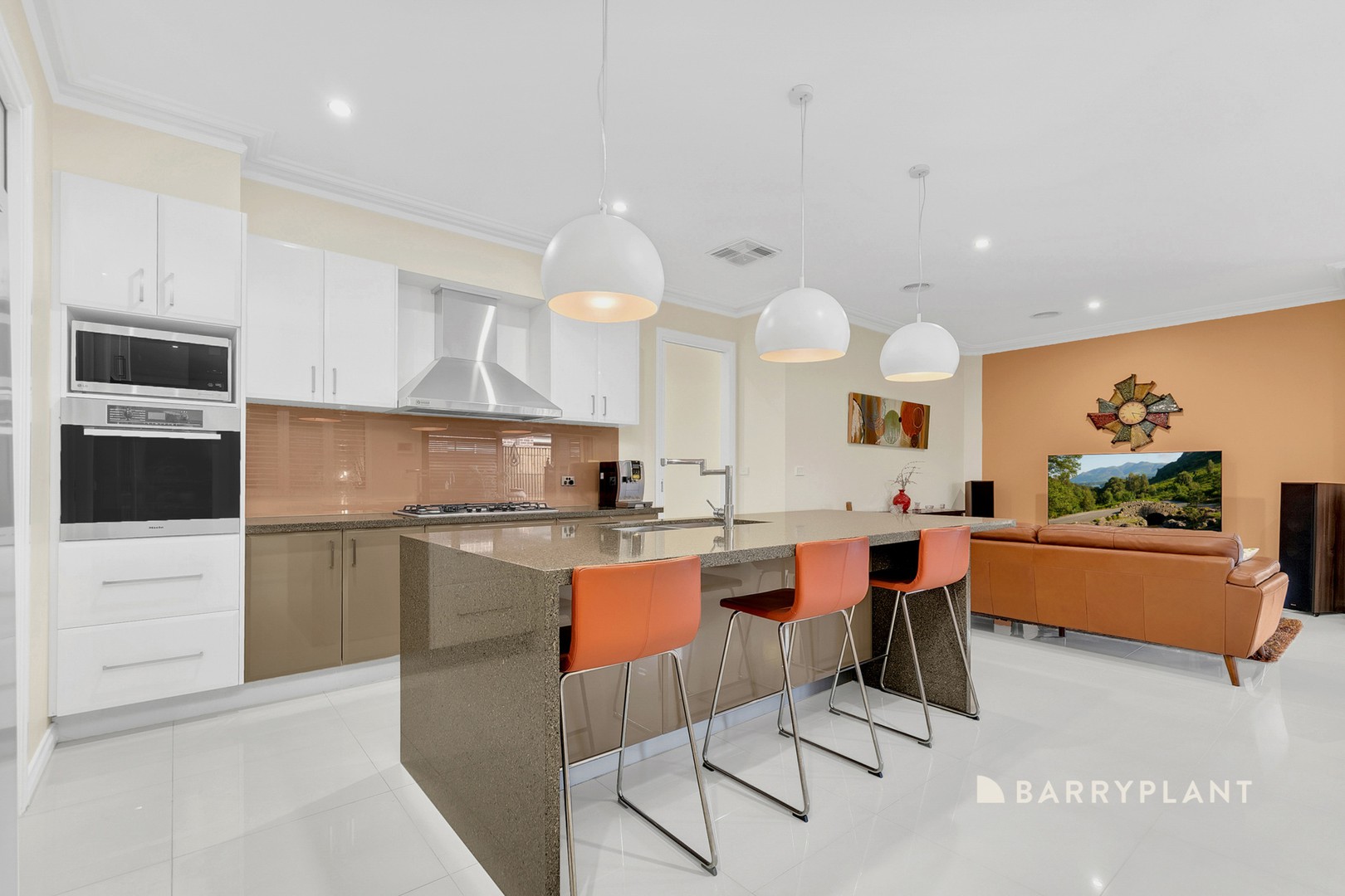 92 Gordons Road, South Morang, VIC 3752, South Morang - Thumbnail 3