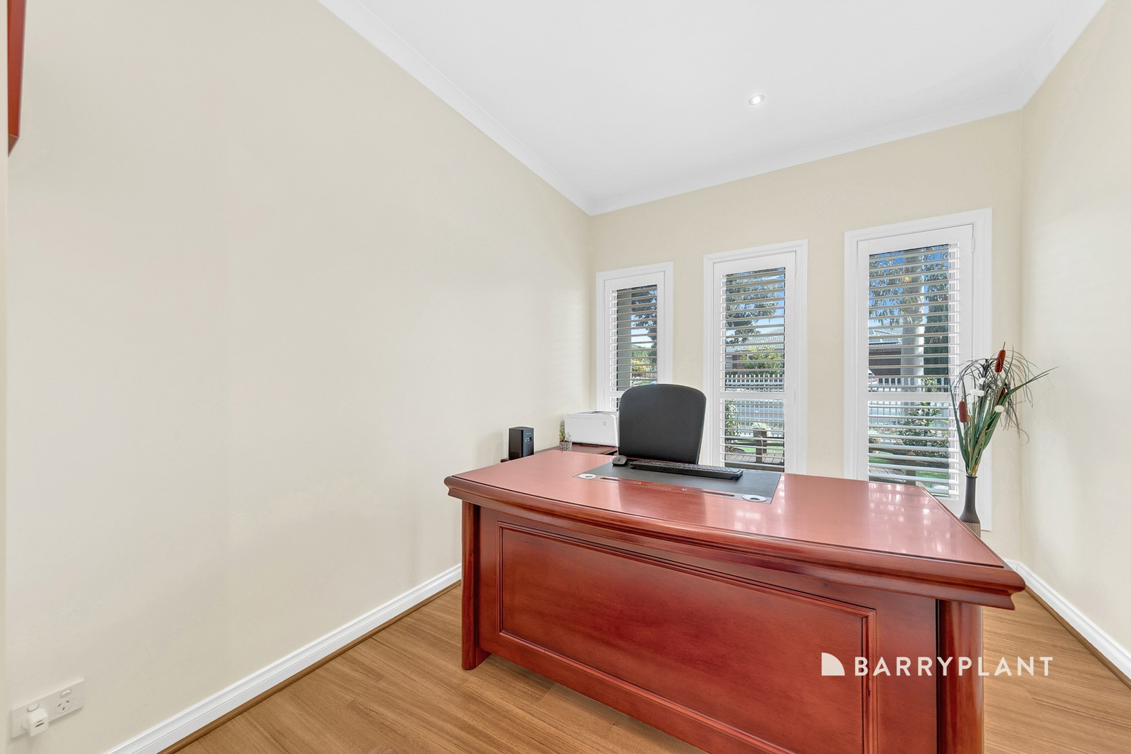 92 Gordons Road, South Morang, VIC 3752, South Morang - Thumbnail 8