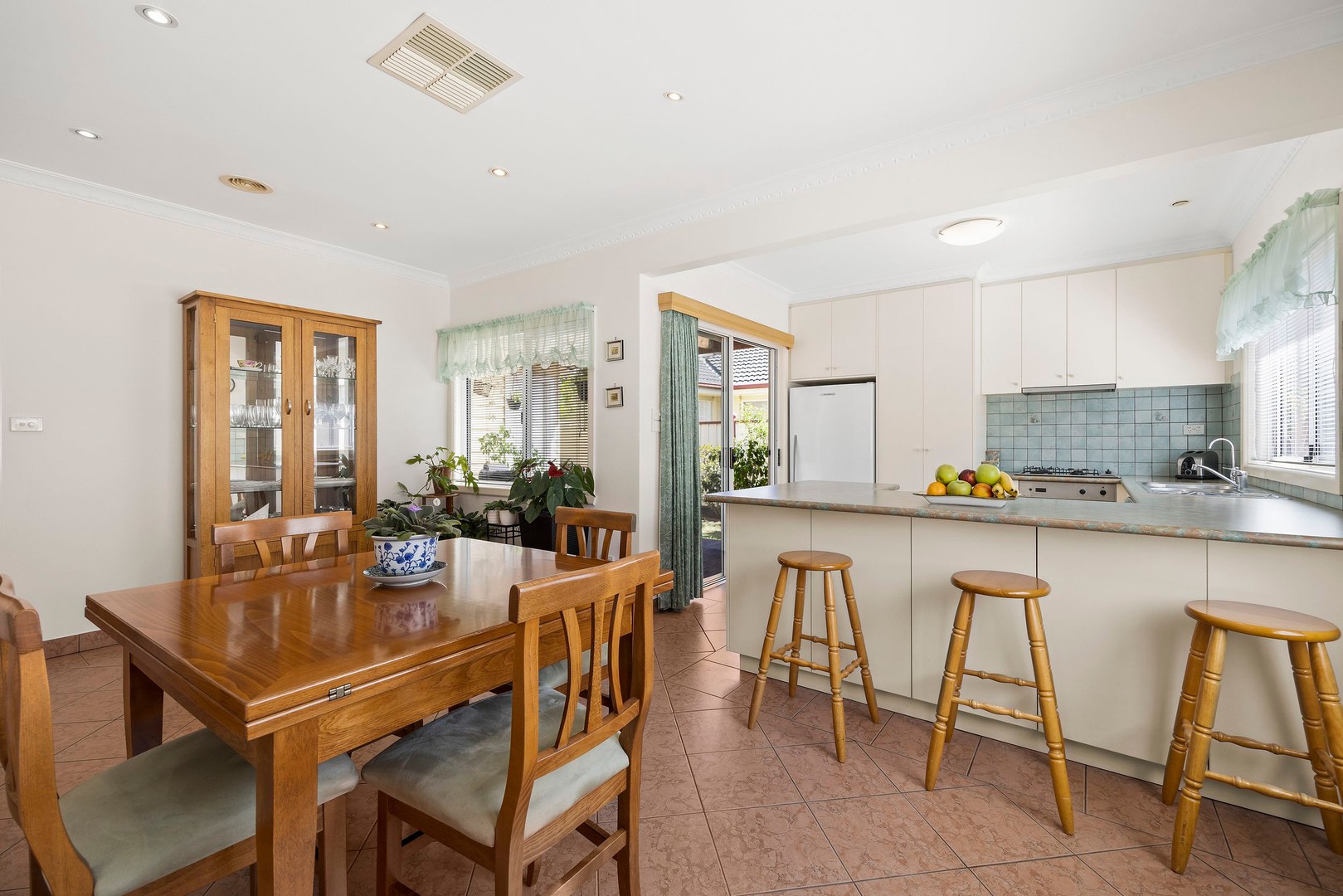 92 Halsey Road, Airport West, VIC 3042, Airport West - Thumbnail 3