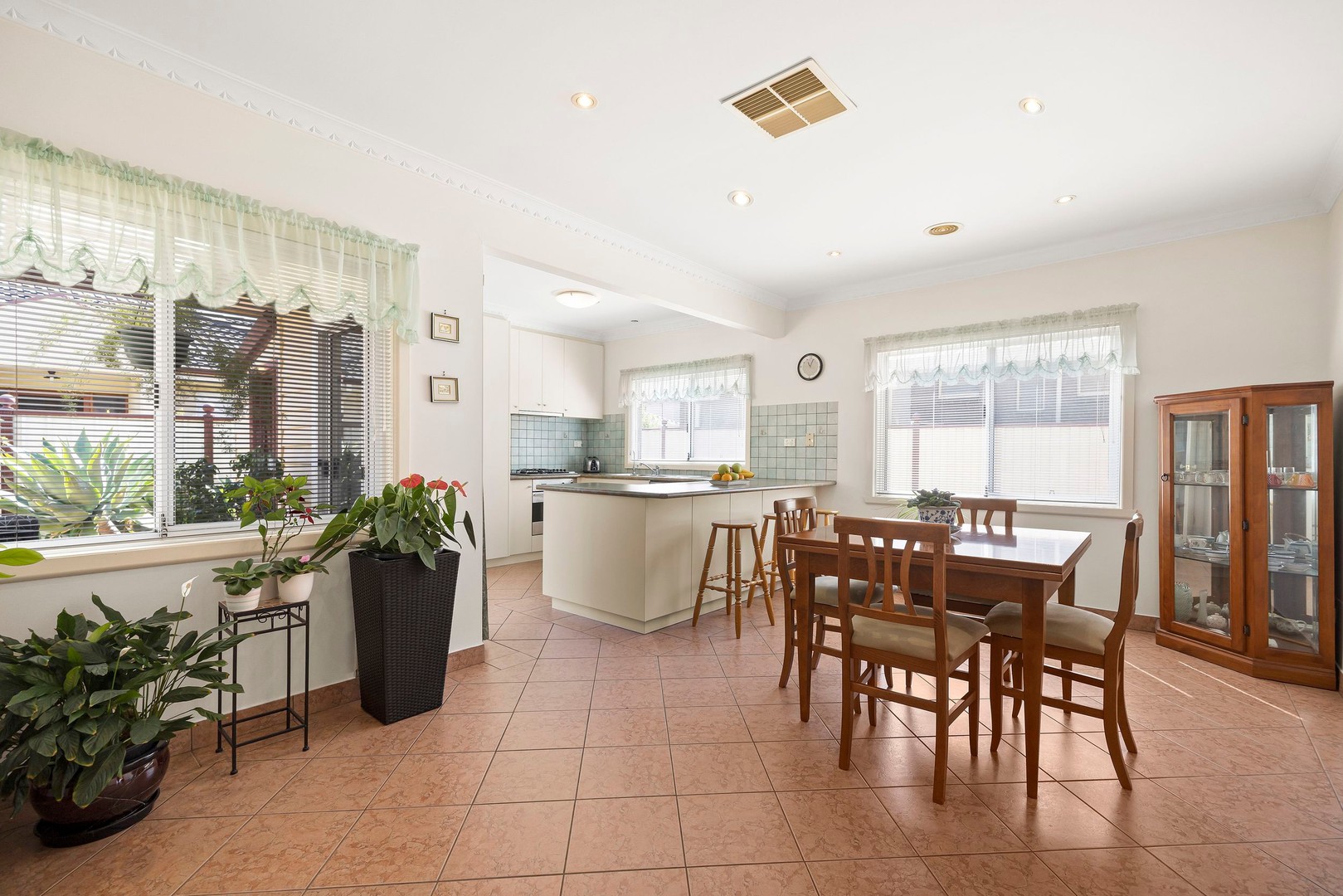 92 Halsey Road, Airport West, VIC 3042, Airport West - Thumbnail 4