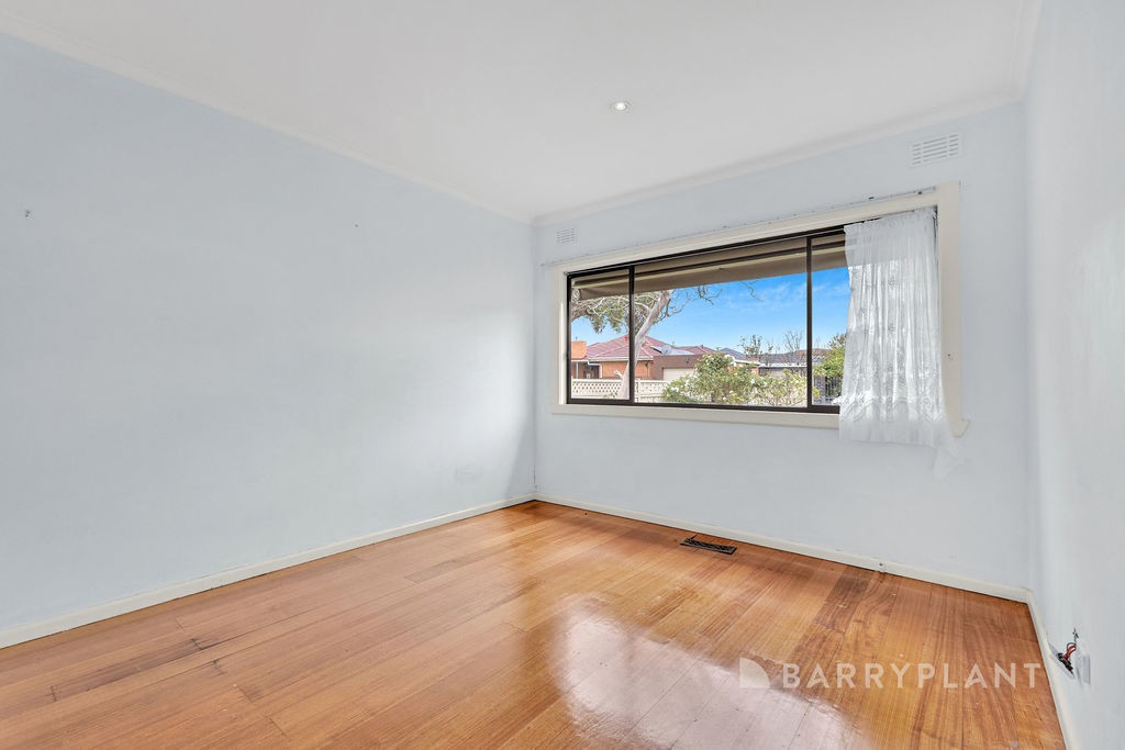 92 Myrtle Street, Springvale South, VIC 3172, Springvale South - Thumbnail 5