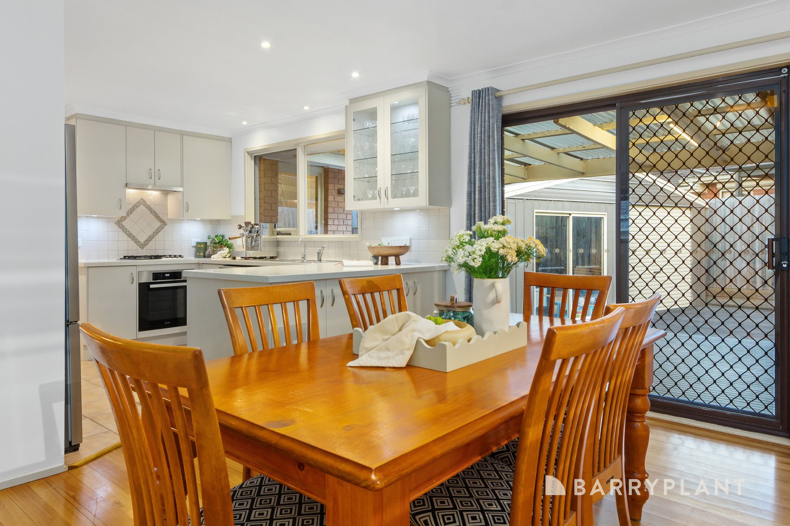 92 Rachelle Drive, Wantirna, VIC 3152, Wantirna - Thumbnail 4