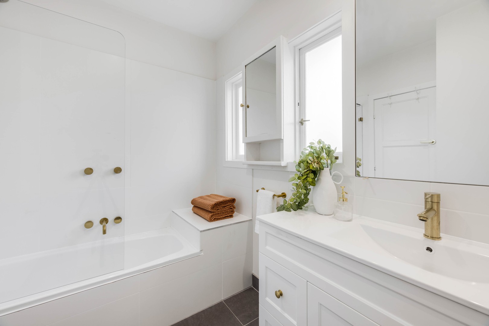 92 Robin Avenue, Norlane, VIC 3214, Norlane - Thumbnail 6