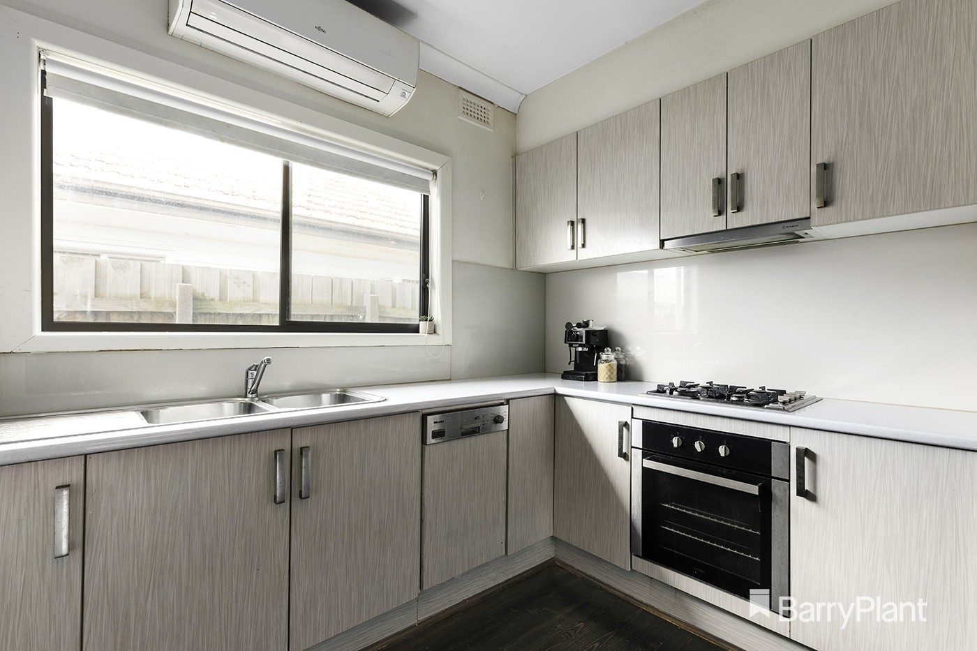 92 Speight Street, Thornbury, VIC 3071, Thornbury - Thumbnail 4