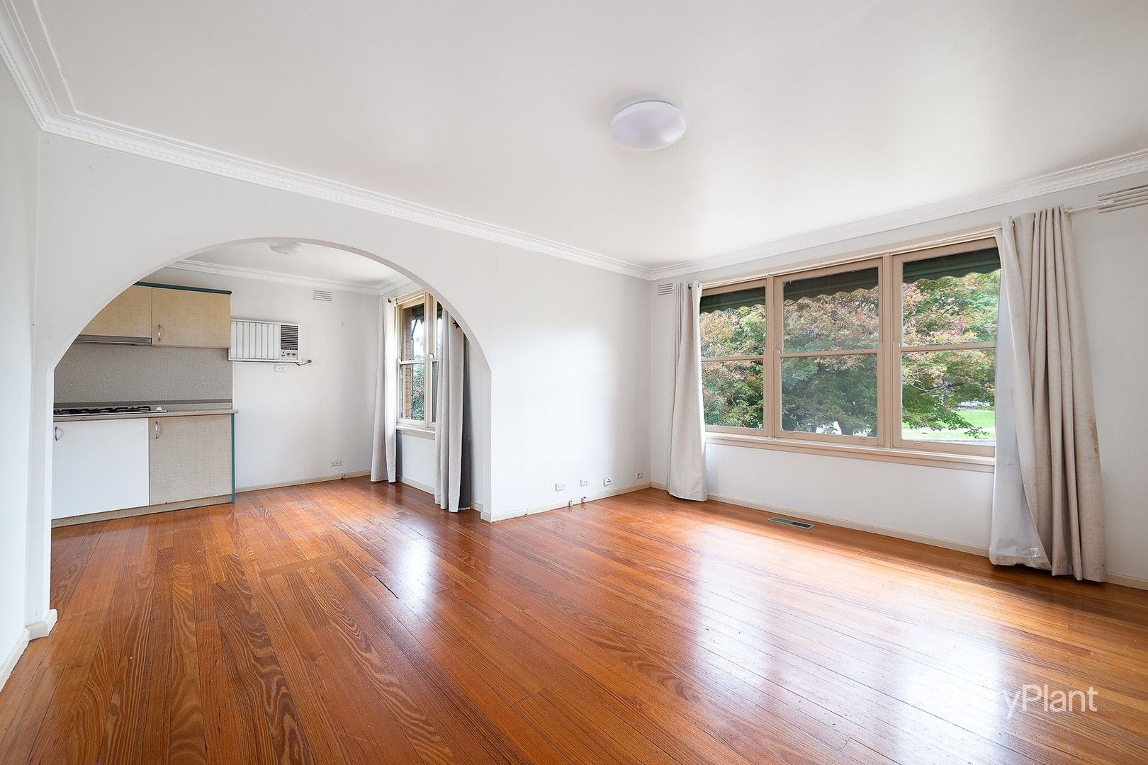 92 Valley Crescent, Glenroy, VIC 3046, Glenroy - Thumbnail 7