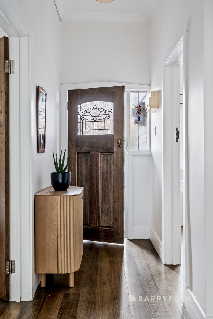 92 Wilcox Street, Preston, VIC 3072 - Thumbnail 2 - 28/05/2025