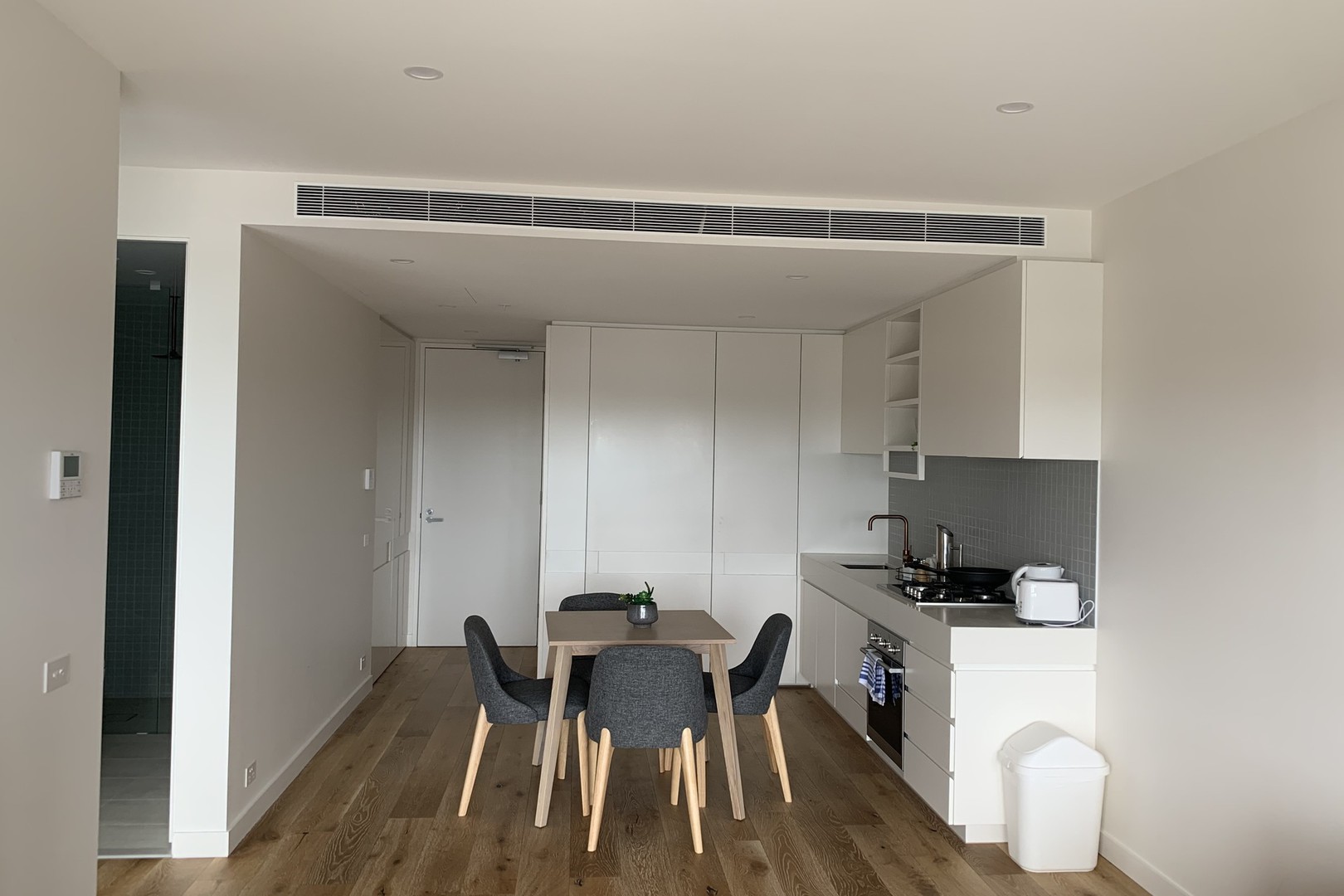 920/52-54 O'Sullivan Road, Glen Waverley, VIC 3150 - Thumbnail 2 - 02/03/2022