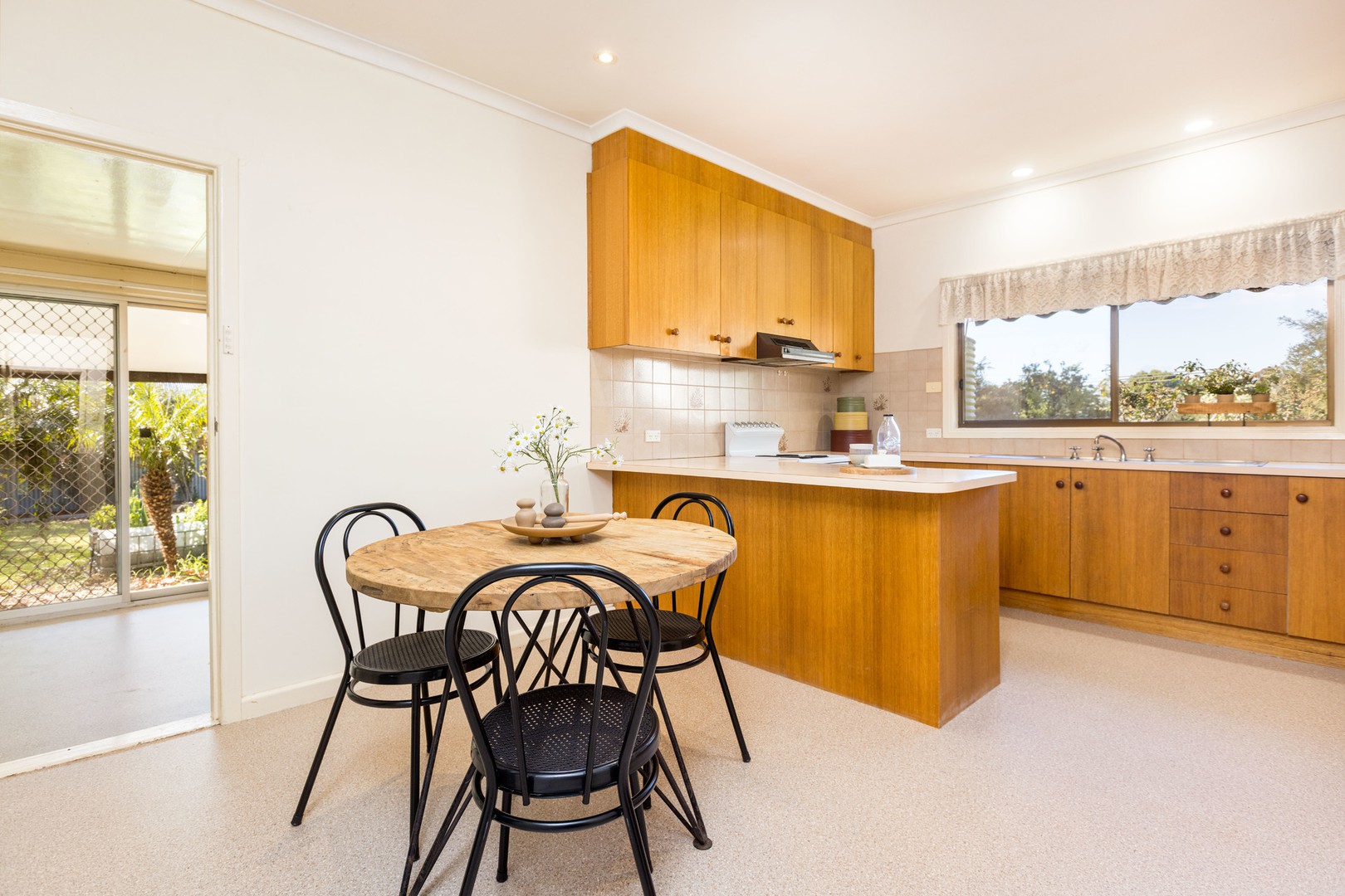 9212 Calder Highway, Irymple, VIC 3498, Irymple - Thumbnail 4