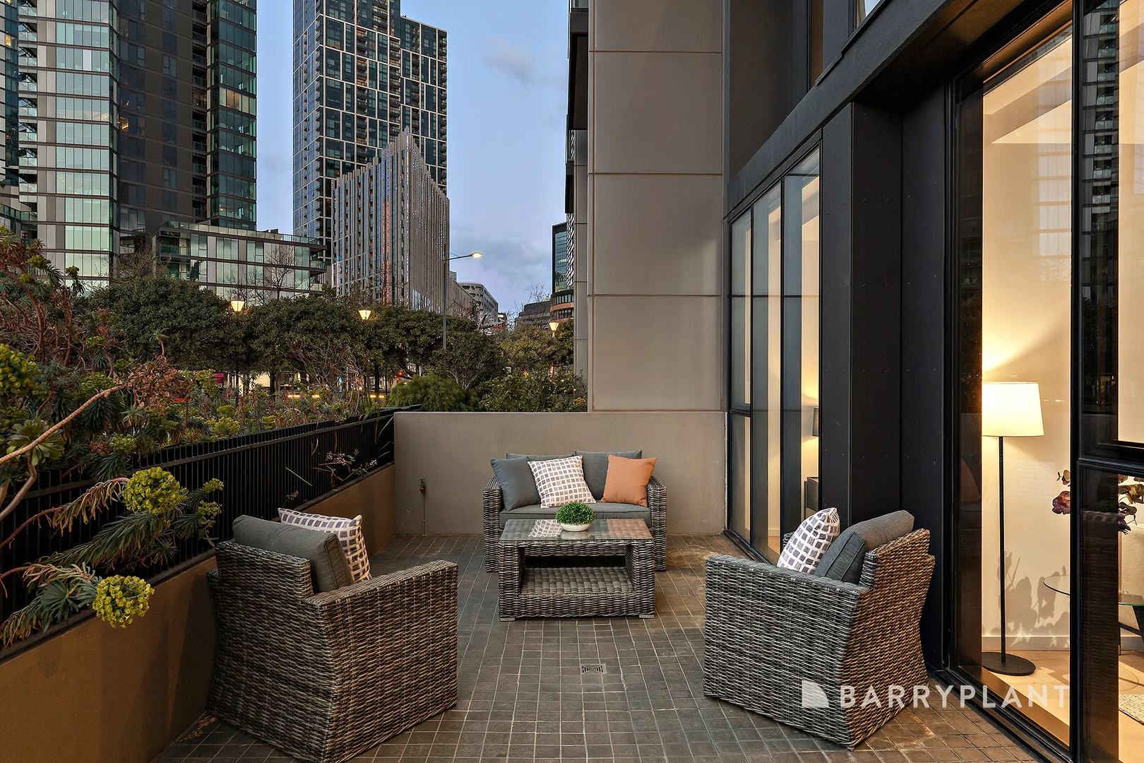 923 Collins Street, Docklands, VIC 3008, Docklands - Thumbnail 2